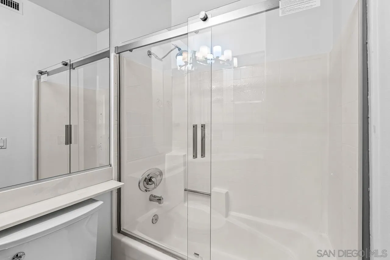 Photo #15: 260007854 Listing: Photo #15