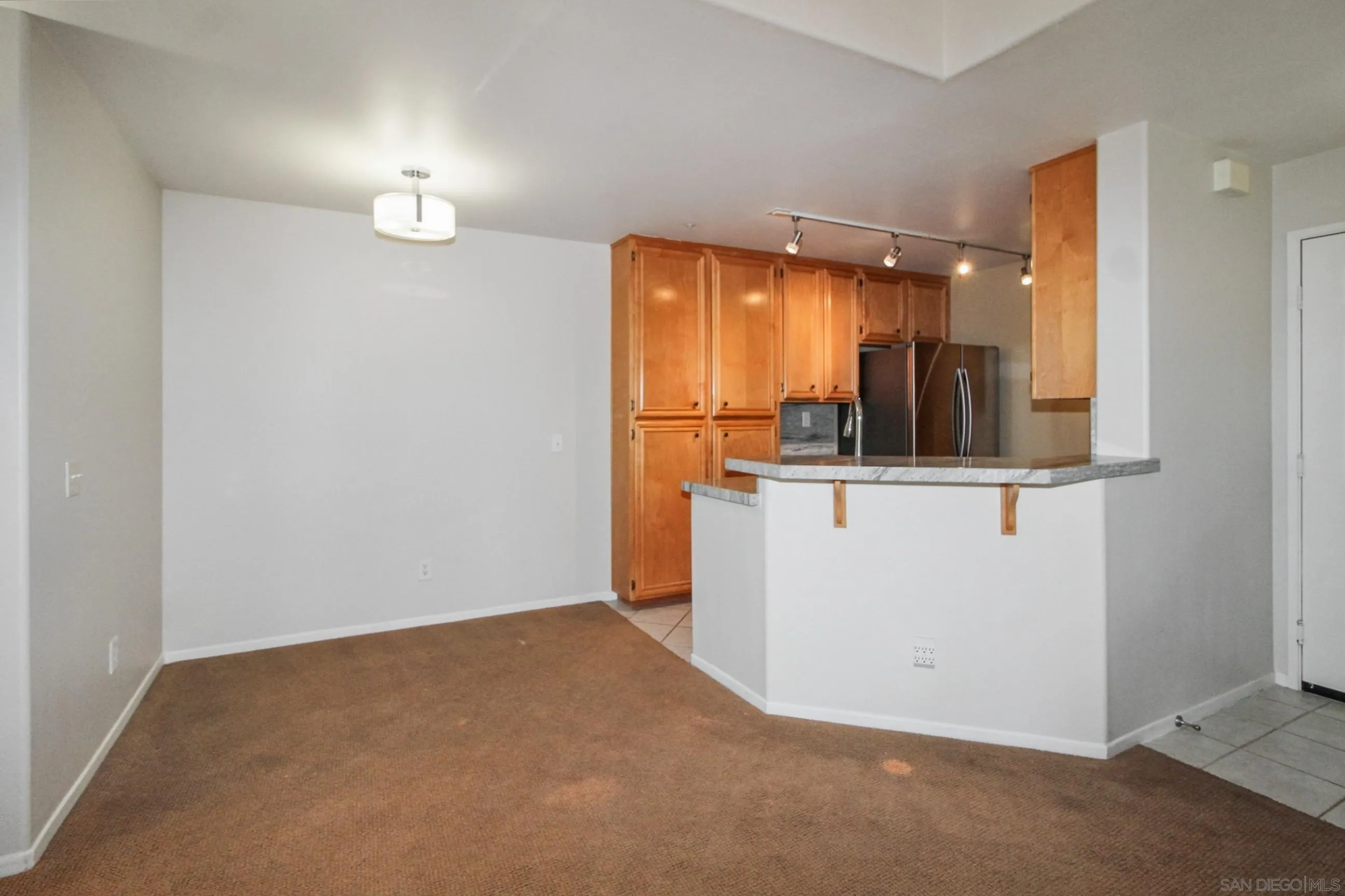 Photo #15: 260007857 Listing: Photo #15