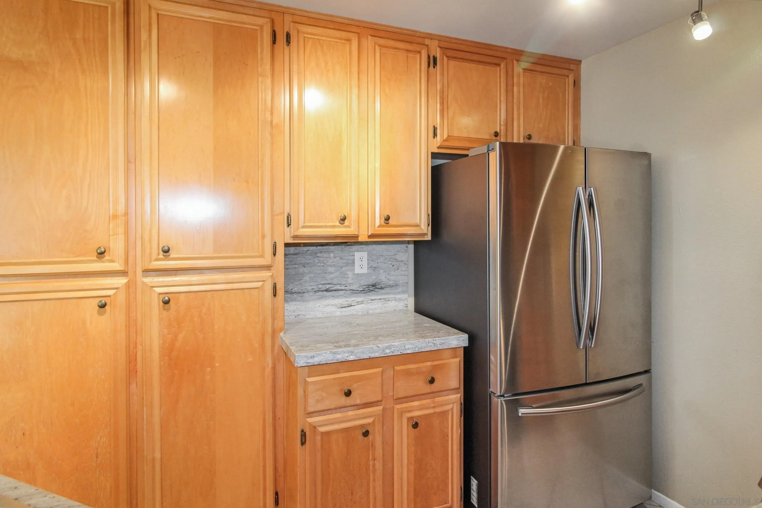 Photo #14: 260007857 Listing: Photo #14