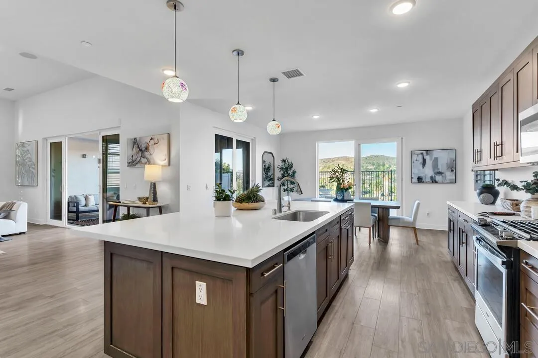 8989 Trailridge Ave, Santee, CA, 92071