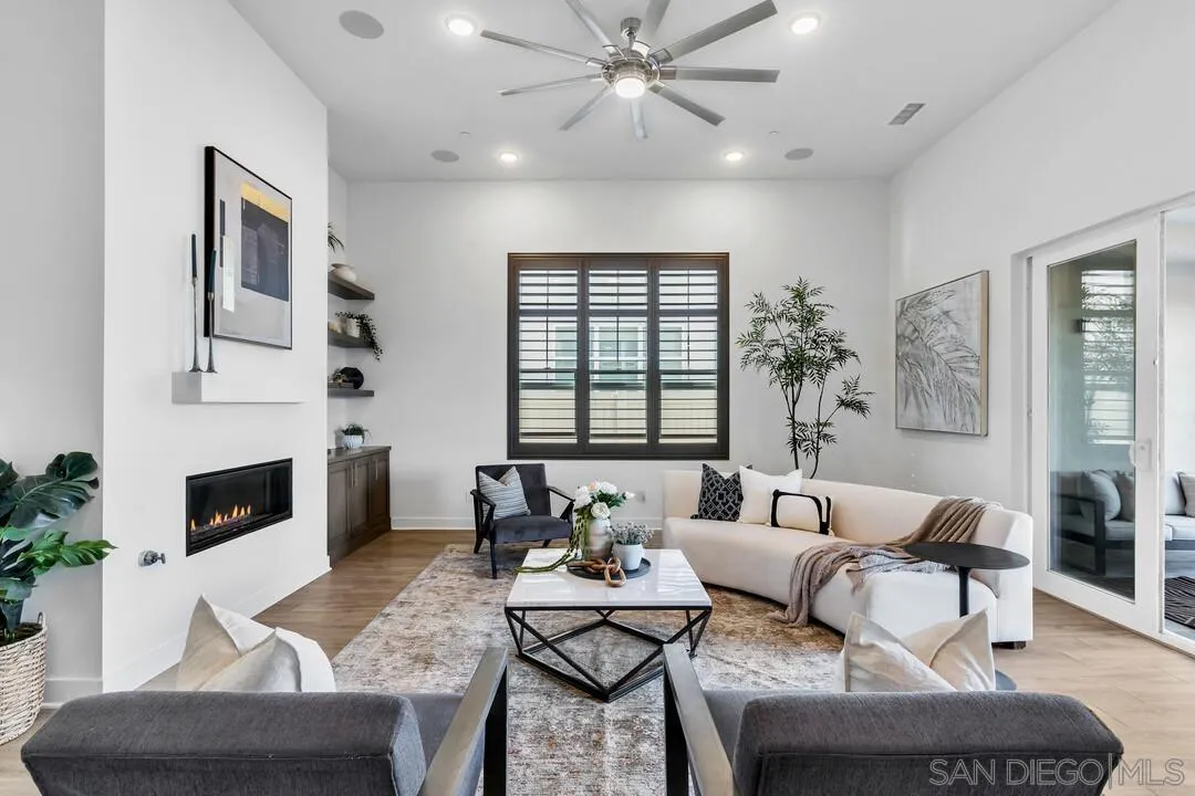 8989 Trailridge Ave, Santee, CA, 92071