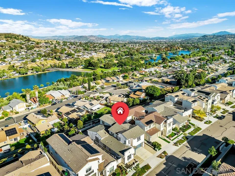 8989 Trailridge Ave, Santee, CA, 92071
