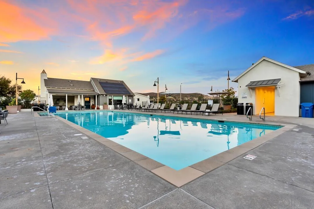 8989 Trailridge Ave, Santee, CA, 92071