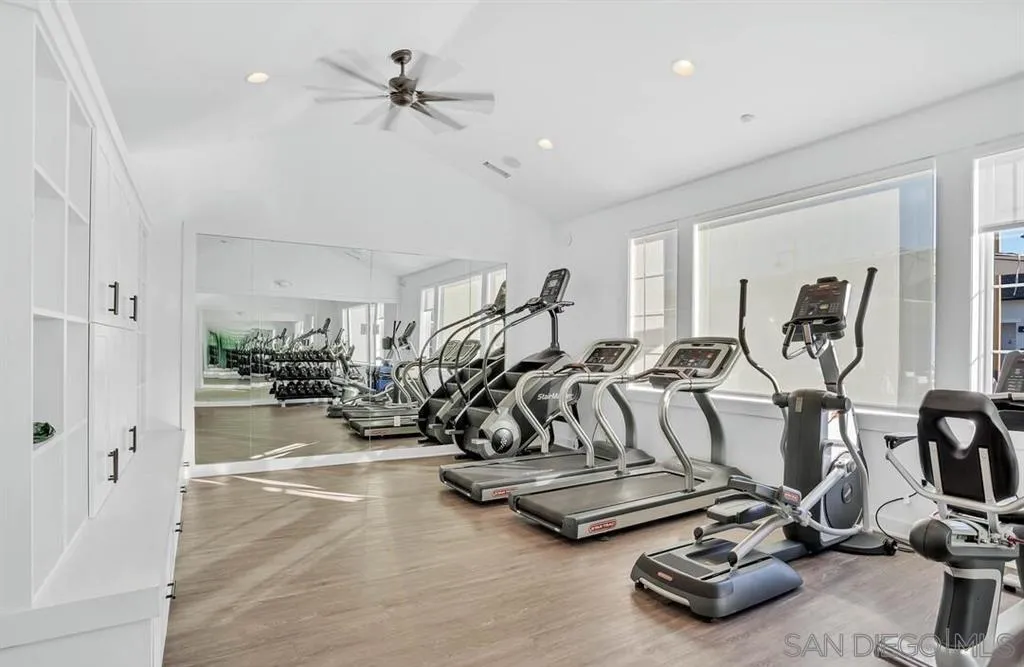 8989 Trailridge Ave, Santee, CA, 92071