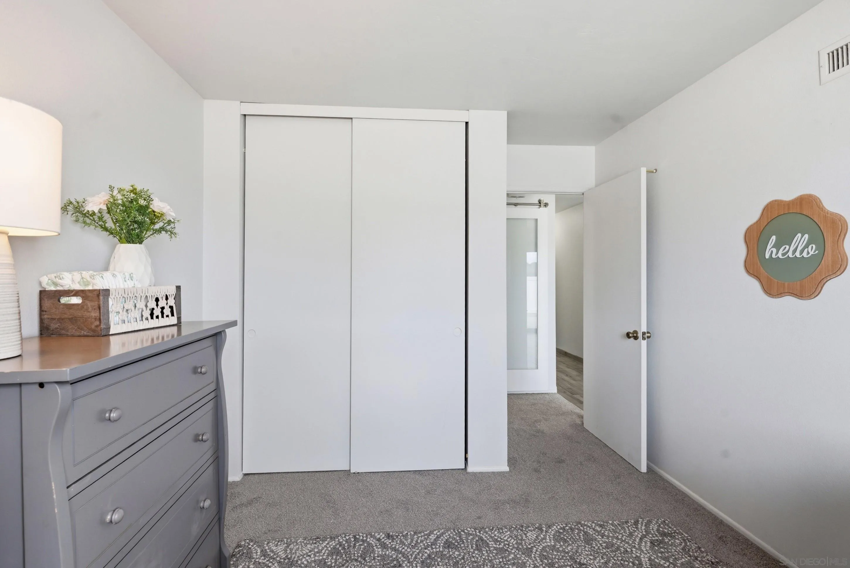 https://cdn.realtyfeed.com/cdn/127/260007870/7eb311b9d7849b34cd267389984fe7d8.webp
