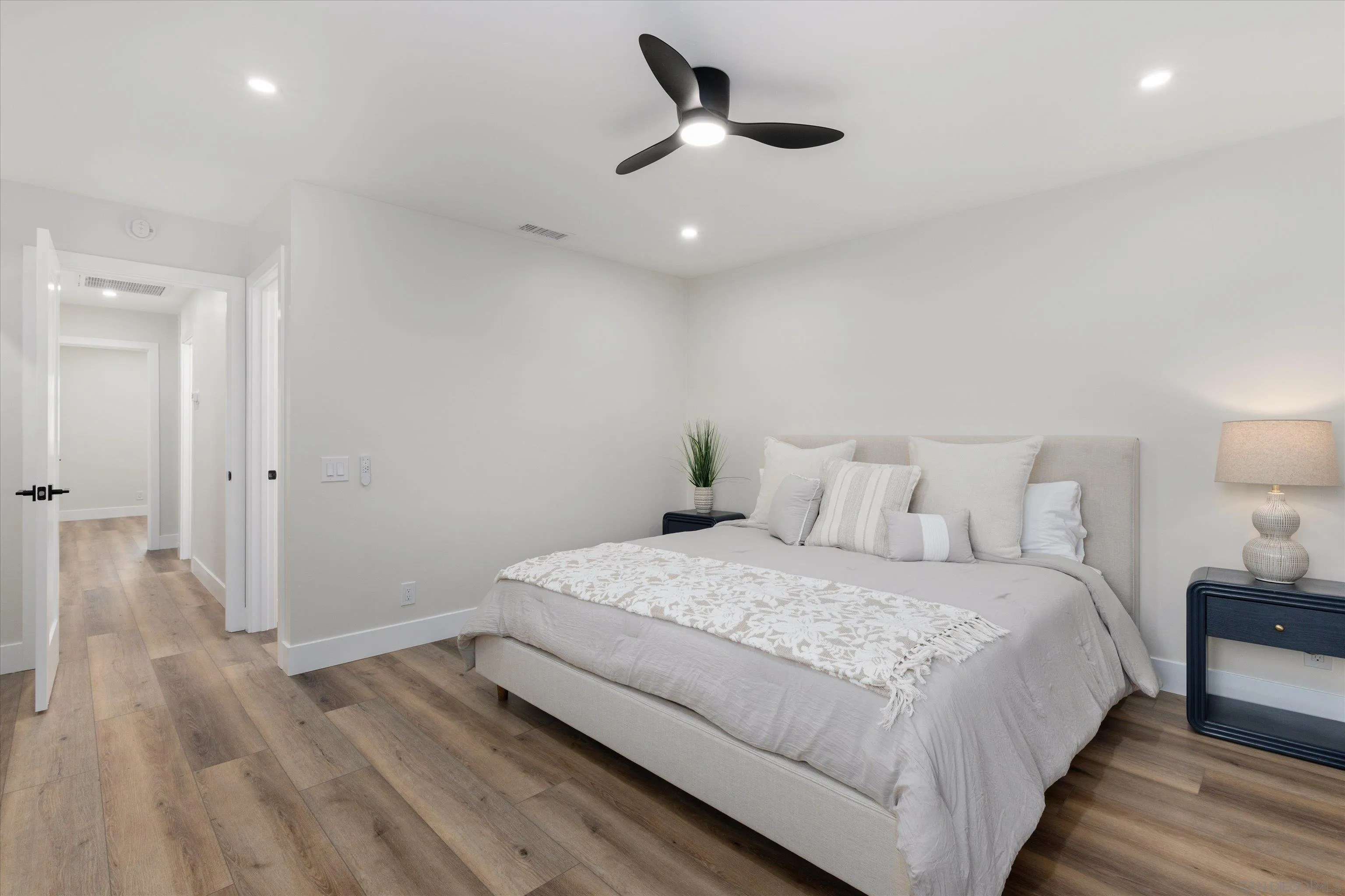 Photo #11: 260007872 Listing: Photo #11