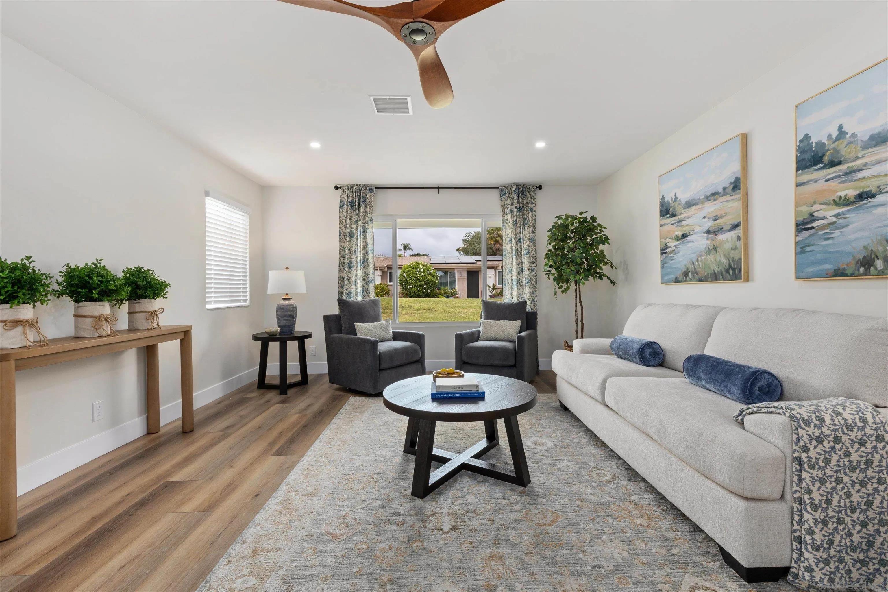 Photo #7: 260007872 Listing: Photo #7