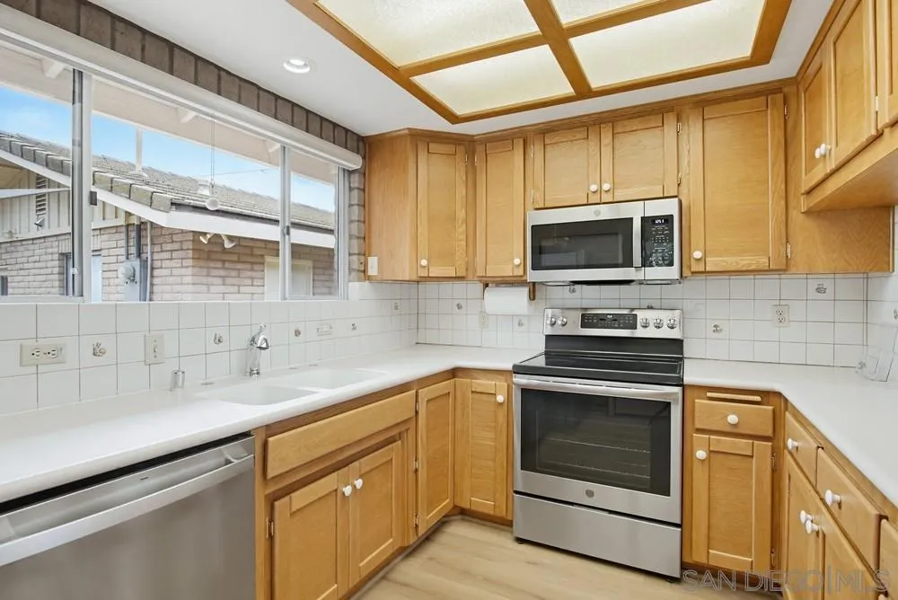 https://cdn.realtyfeed.com/cdn/127/260007873/7a214371f1c1ec004cc2fc1da4dc42c2.webp