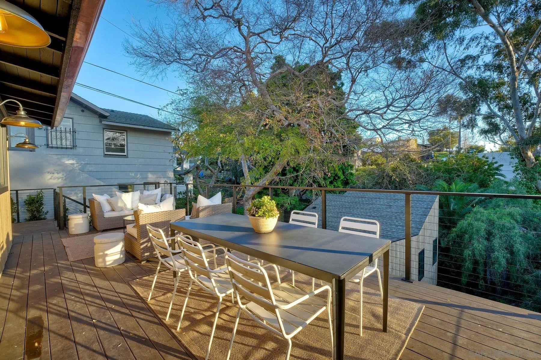 https://cdn.realtyfeed.com/cdn/127/260007875/fc775dab0570e4a6fb2599721c0fe98e.webp
