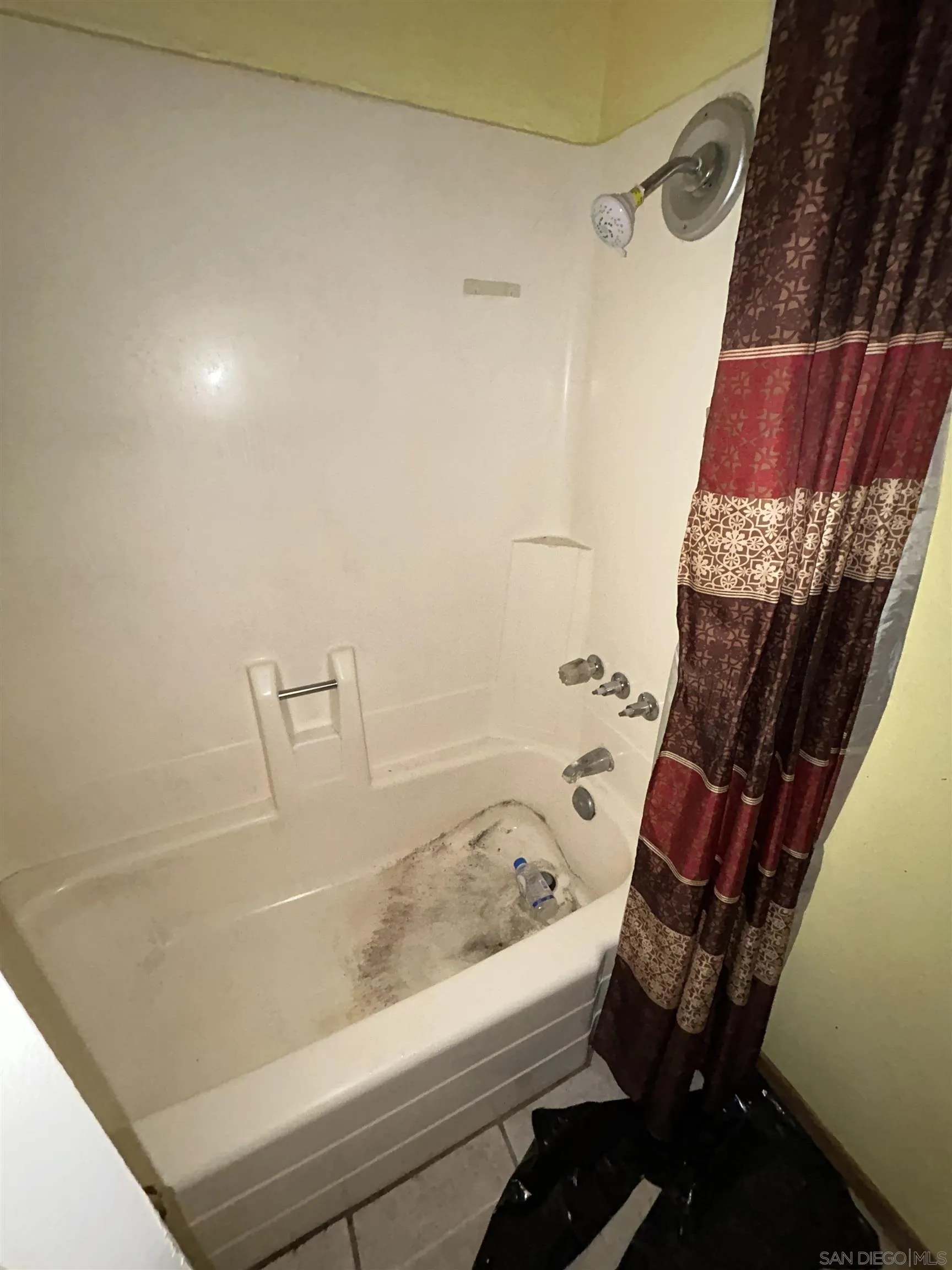 https://cdn.realtyfeed.com/cdn/127/260007884/d9763582458f80145ef8d6e48de368e3.webp