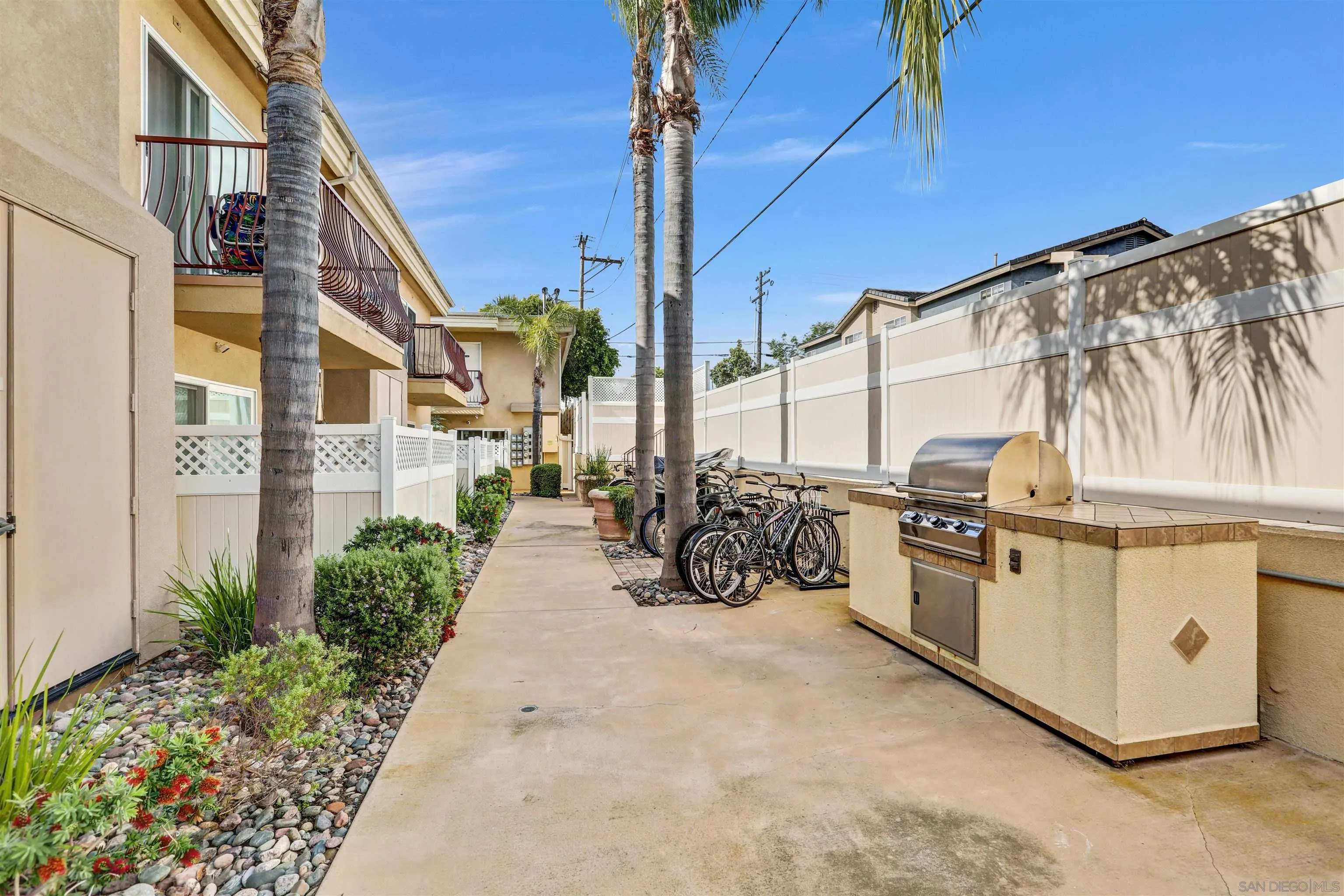 Photo #15: 260007890 Listing: Photo #15