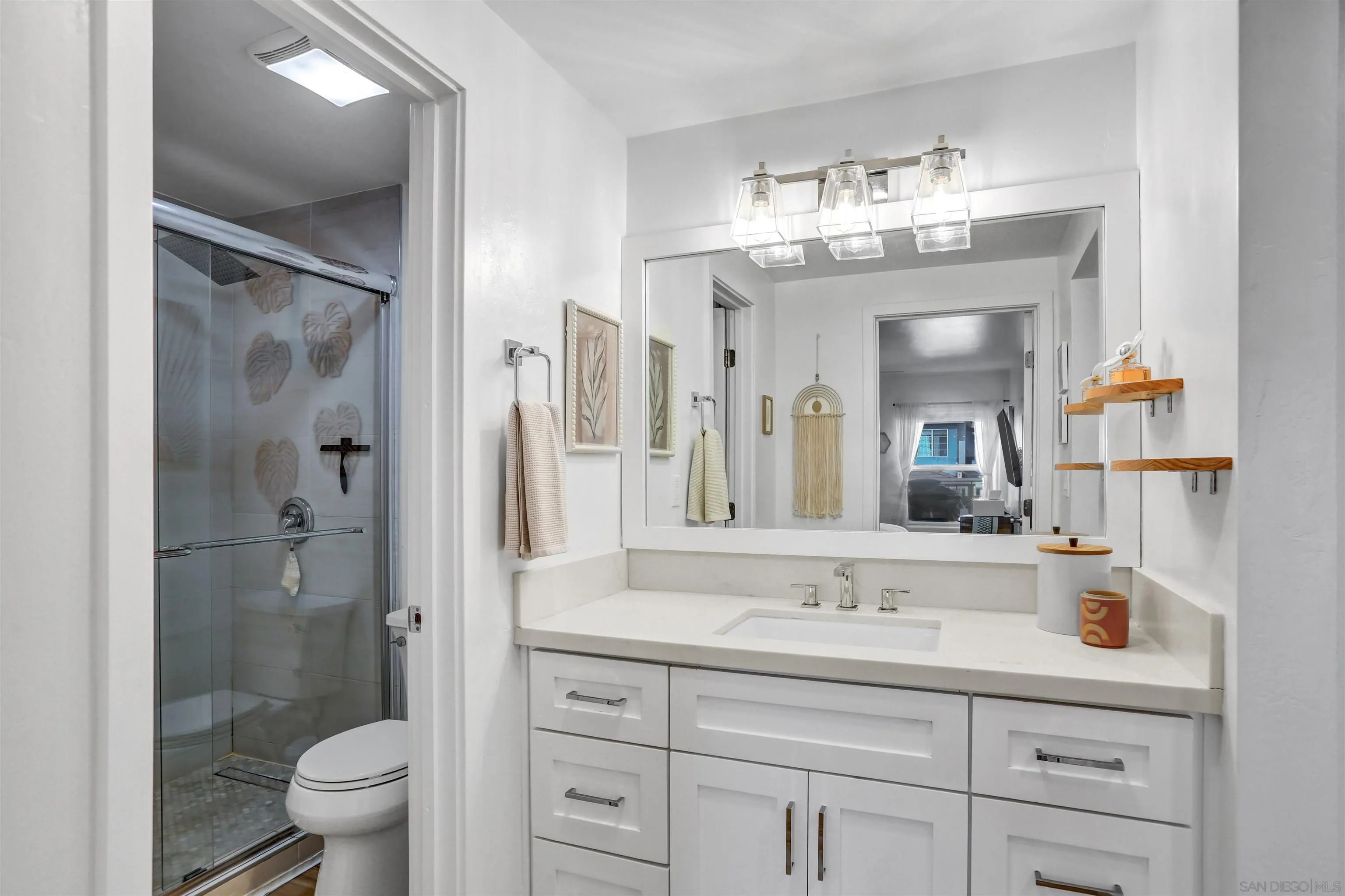 Photo #14: 260007890 Listing: Photo #14