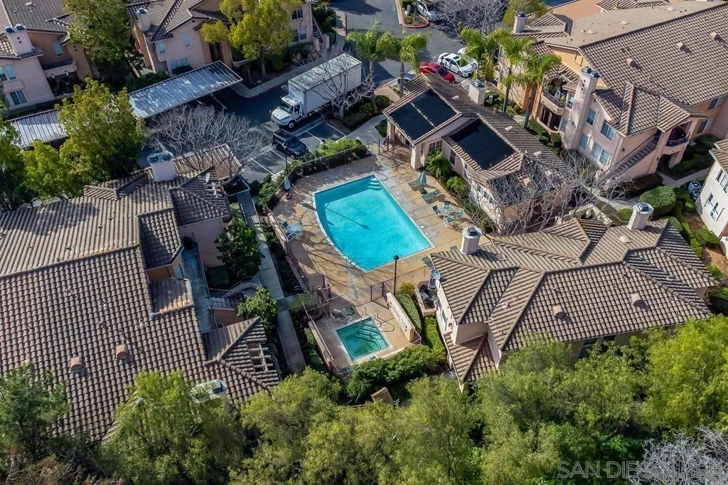 https://cdn.realtyfeed.com/cdn/127/260007900/472272fb3909d07d942c7b03fd67ec56.webp