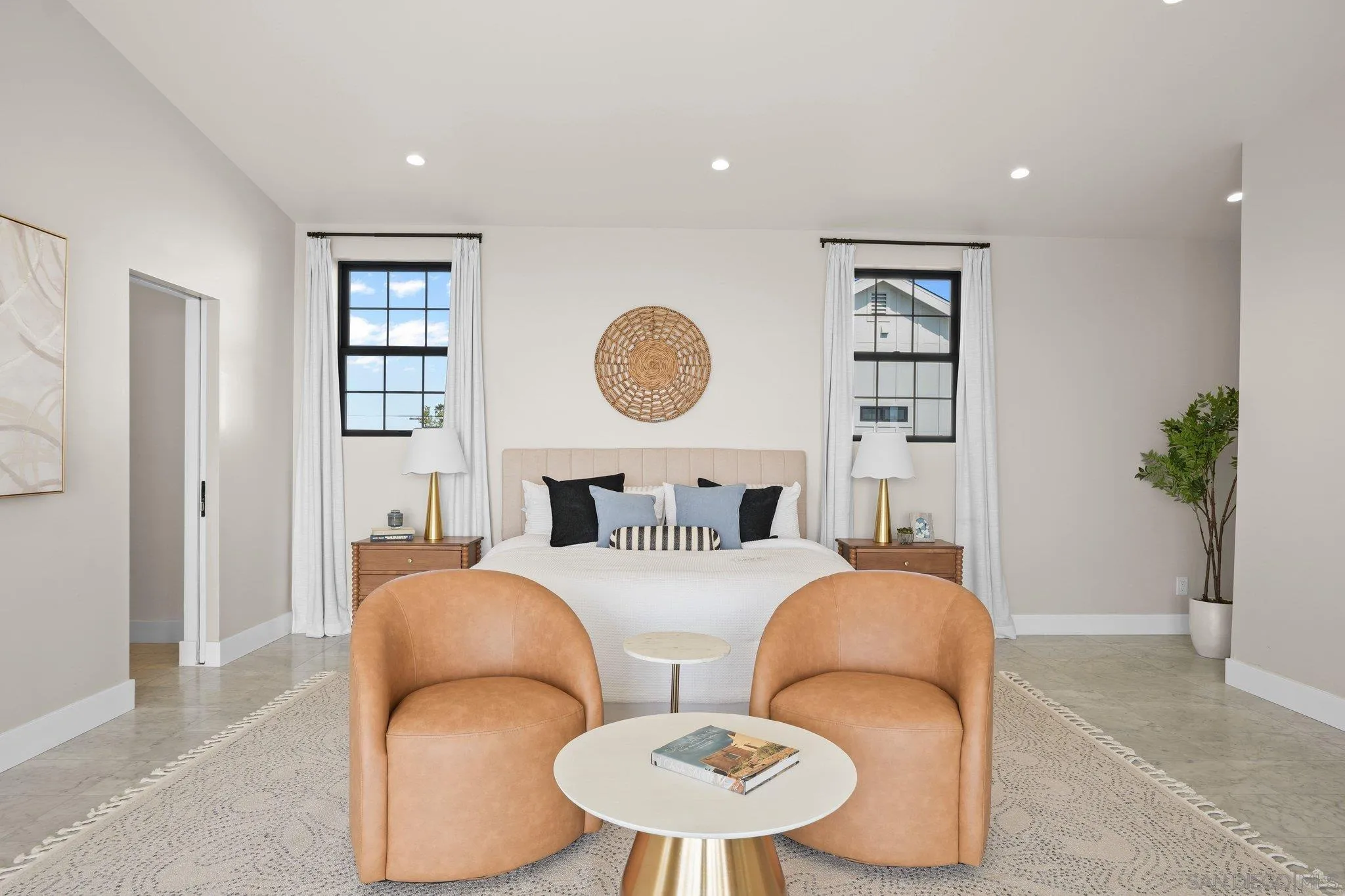 https://cdn.realtyfeed.com/cdn/127/260007902/3c61dd5ee87c900bc44f36b04db65a3b.webp