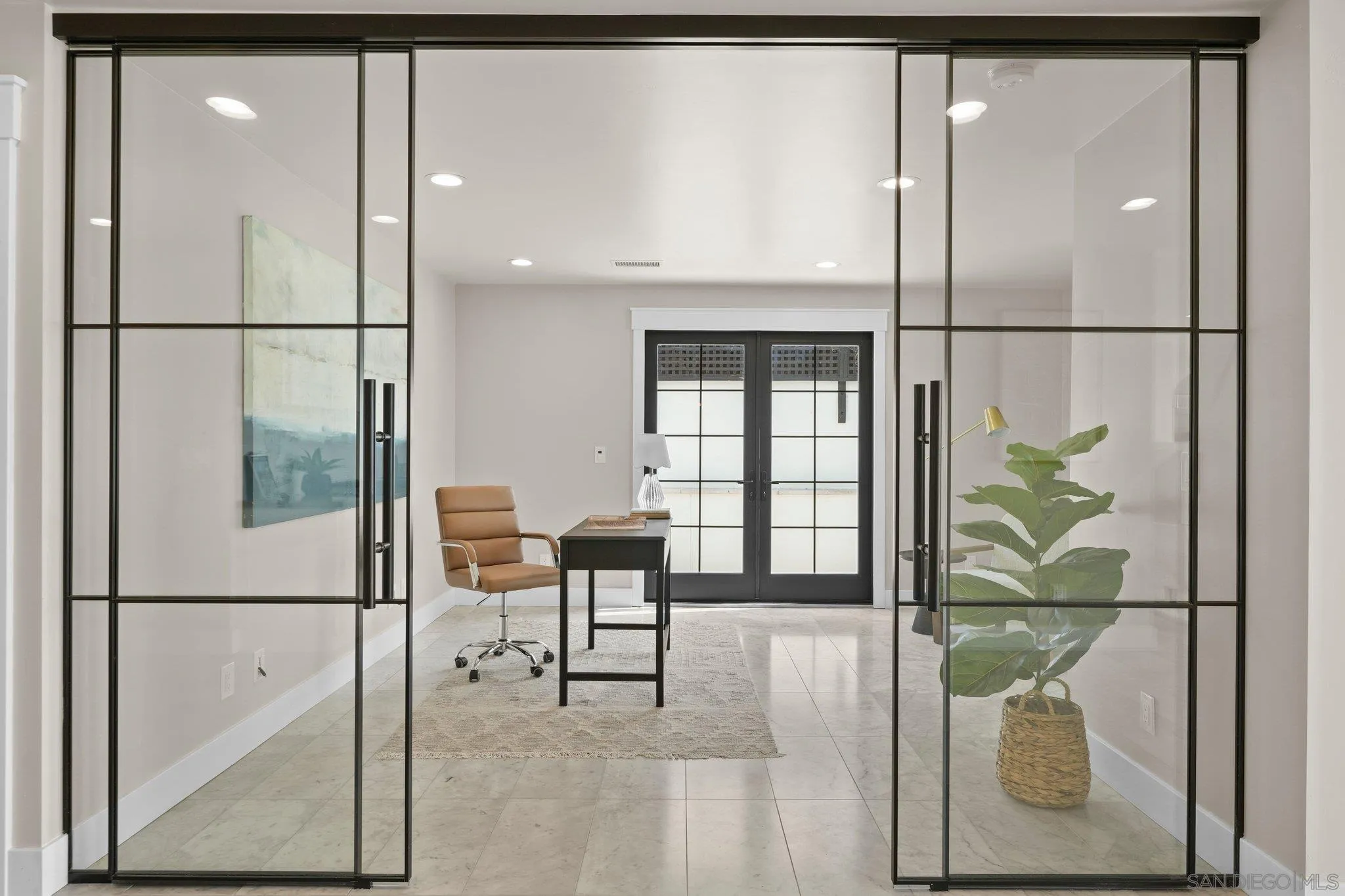 https://cdn.realtyfeed.com/cdn/127/260007902/4bea2686b3880bdcaf908ceb449abfd7.webp