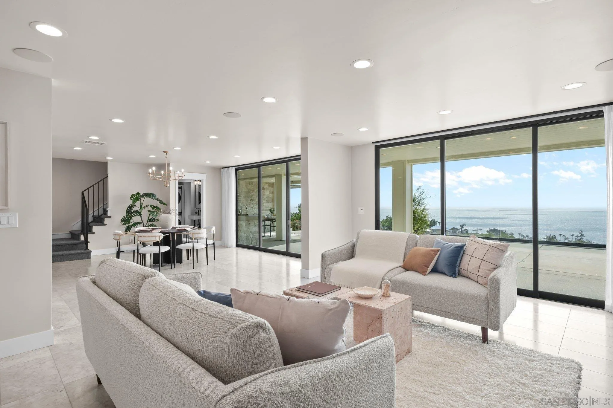 https://cdn.realtyfeed.com/cdn/127/260007902/672197d1cea4c0710ff44b4c6d96acef.webp