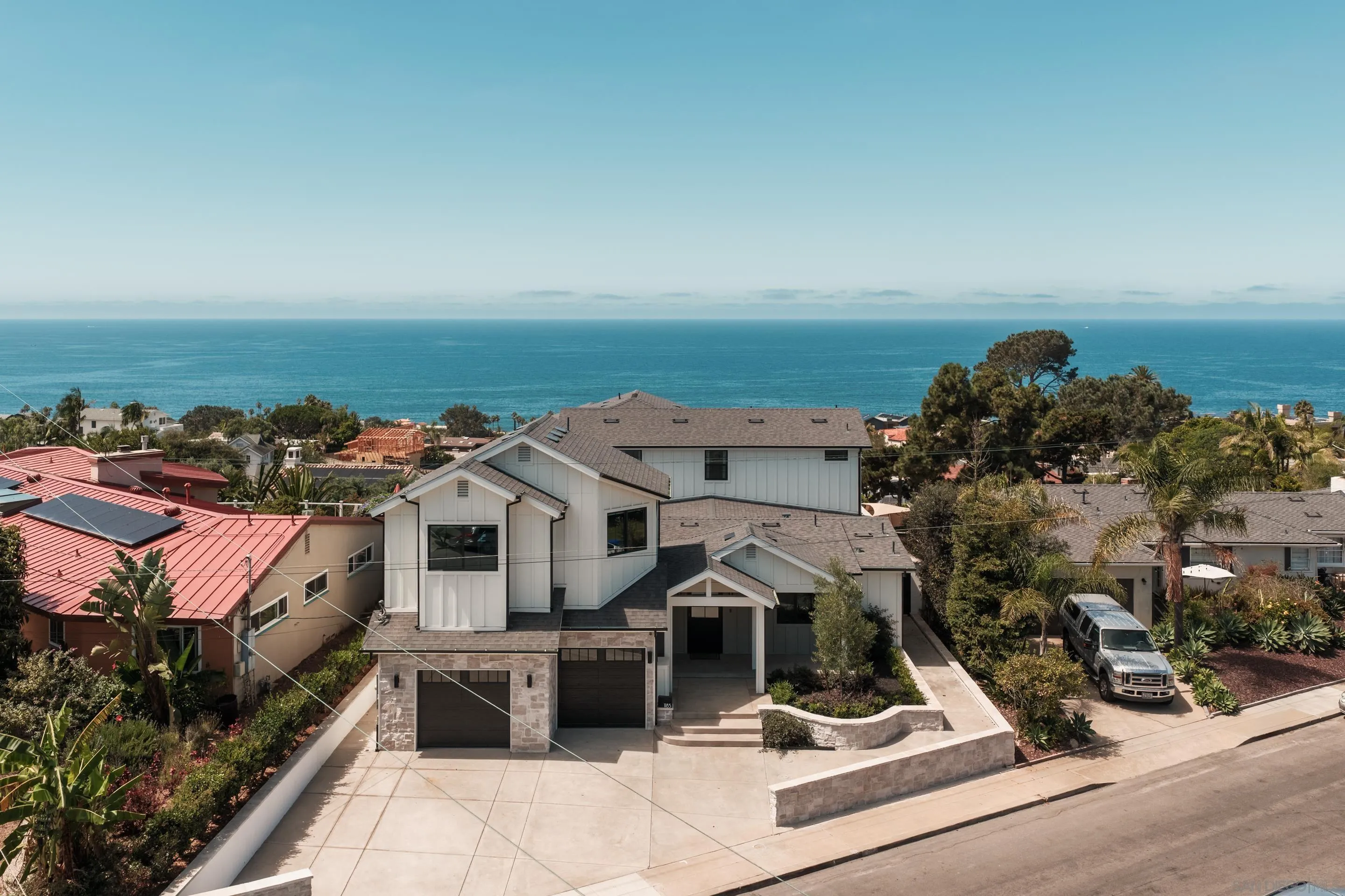 https://cdn.realtyfeed.com/cdn/127/260007902/abafba87026fdfd2c8608b50d44804b4.webp