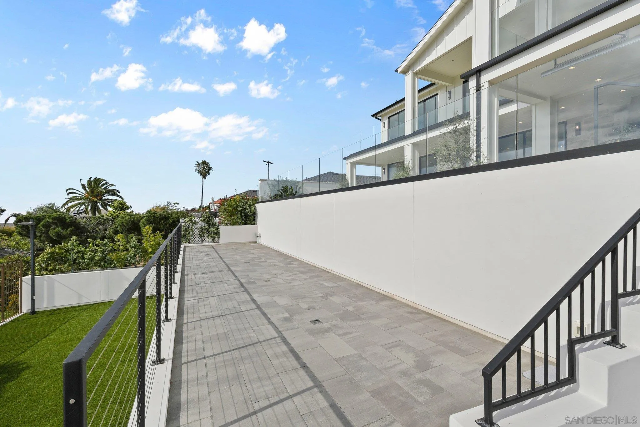 https://cdn.realtyfeed.com/cdn/127/260007902/bbf9977a5e81c5745d9a993a67805168.webp