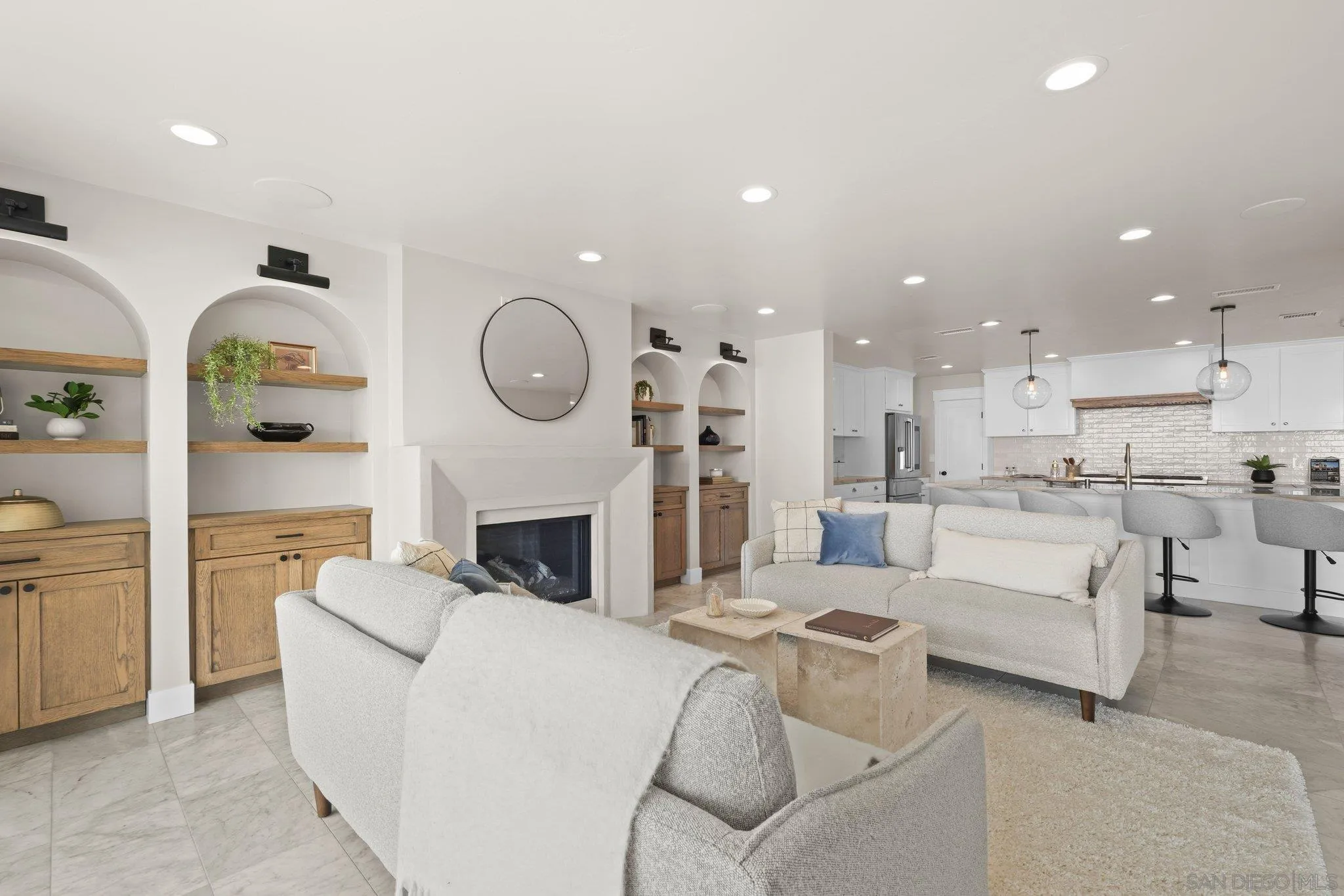https://cdn.realtyfeed.com/cdn/127/260007902/f58c82667627963adb2a9bd436a75b4c.webp