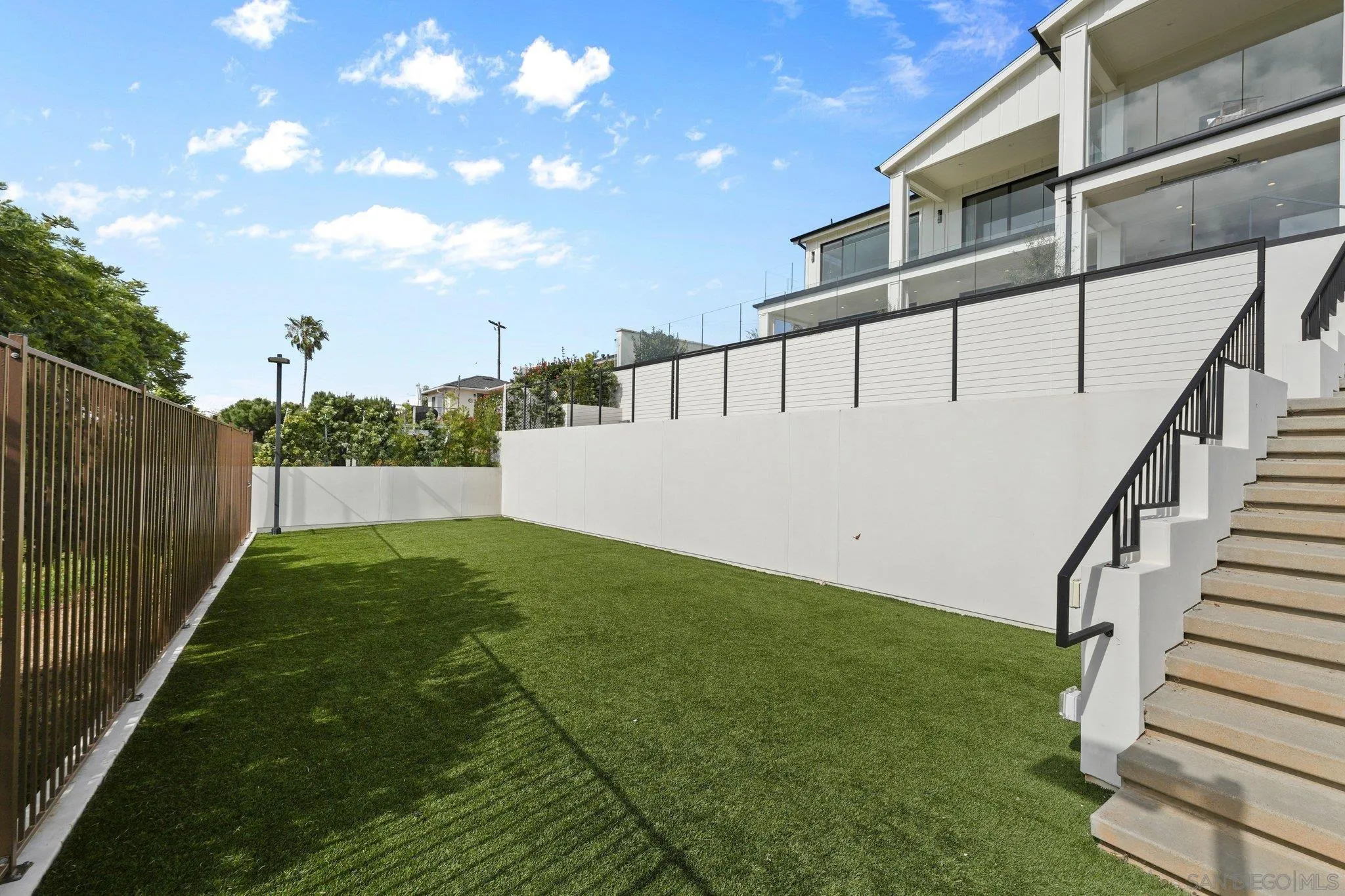 https://cdn.realtyfeed.com/cdn/127/260007902/f96cbb912eff49d4b08d84ed92adda5f.webp
