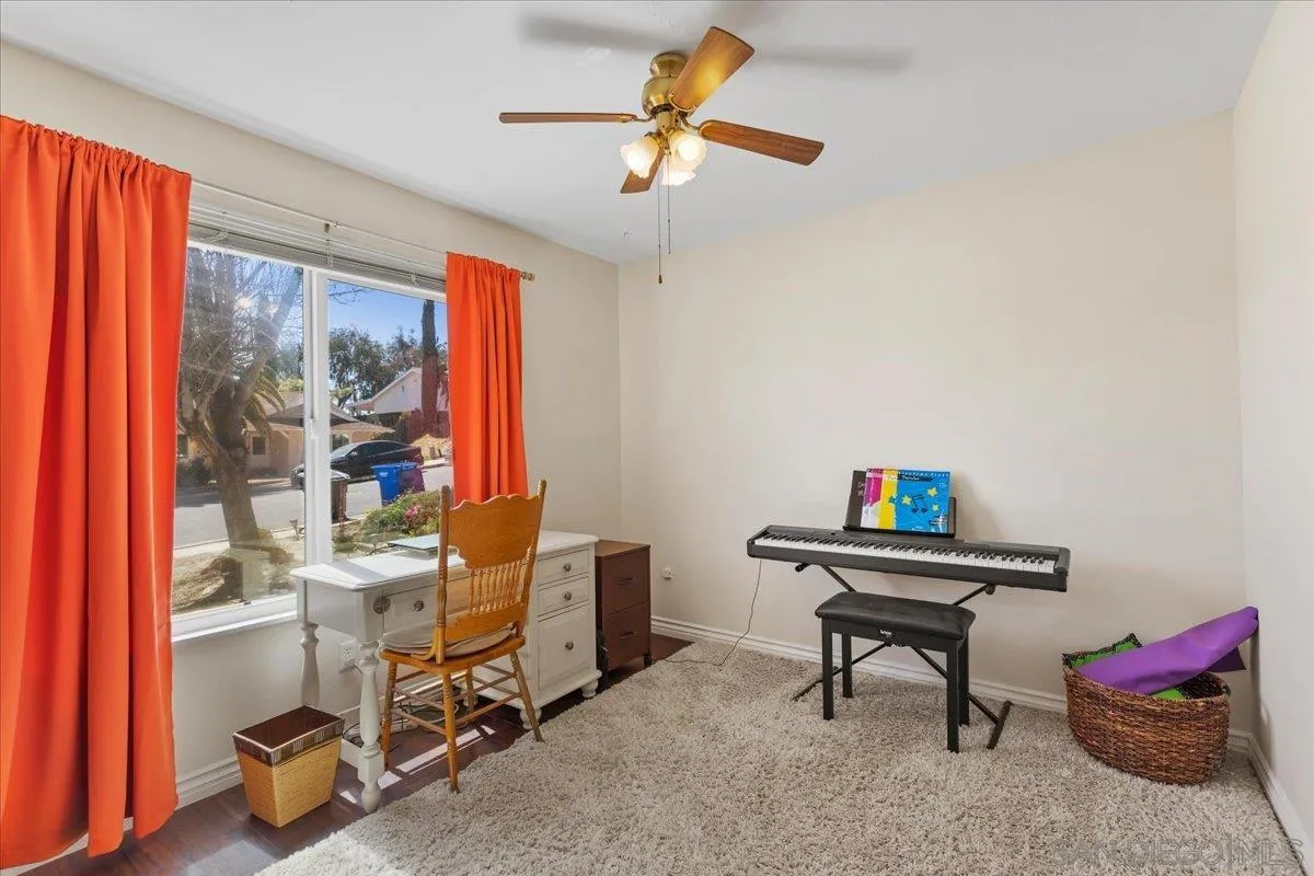 https://cdn.realtyfeed.com/cdn/127/260007905/37e11d35aa8130f1681f3d1642fcd710.webp