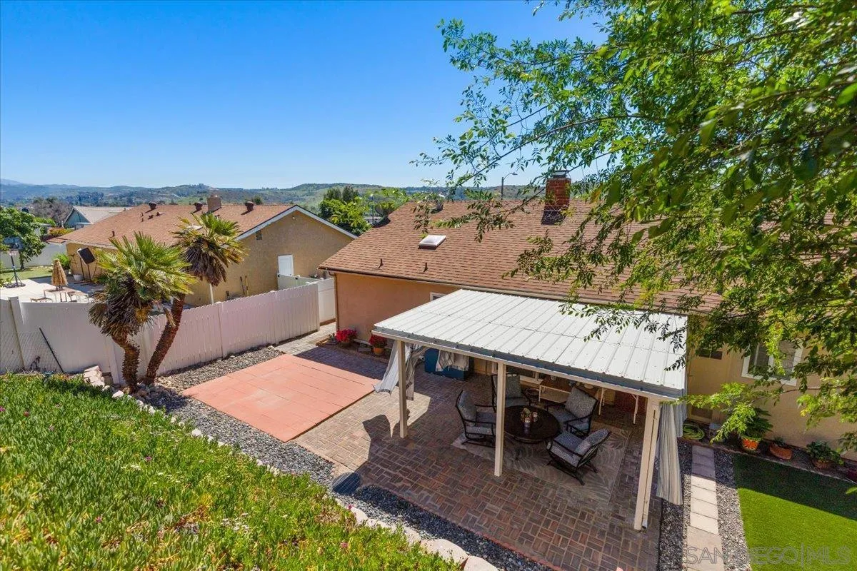 https://cdn.realtyfeed.com/cdn/127/260007905/5a7fba8d07f9eabe21205c97d2e962aa.webp