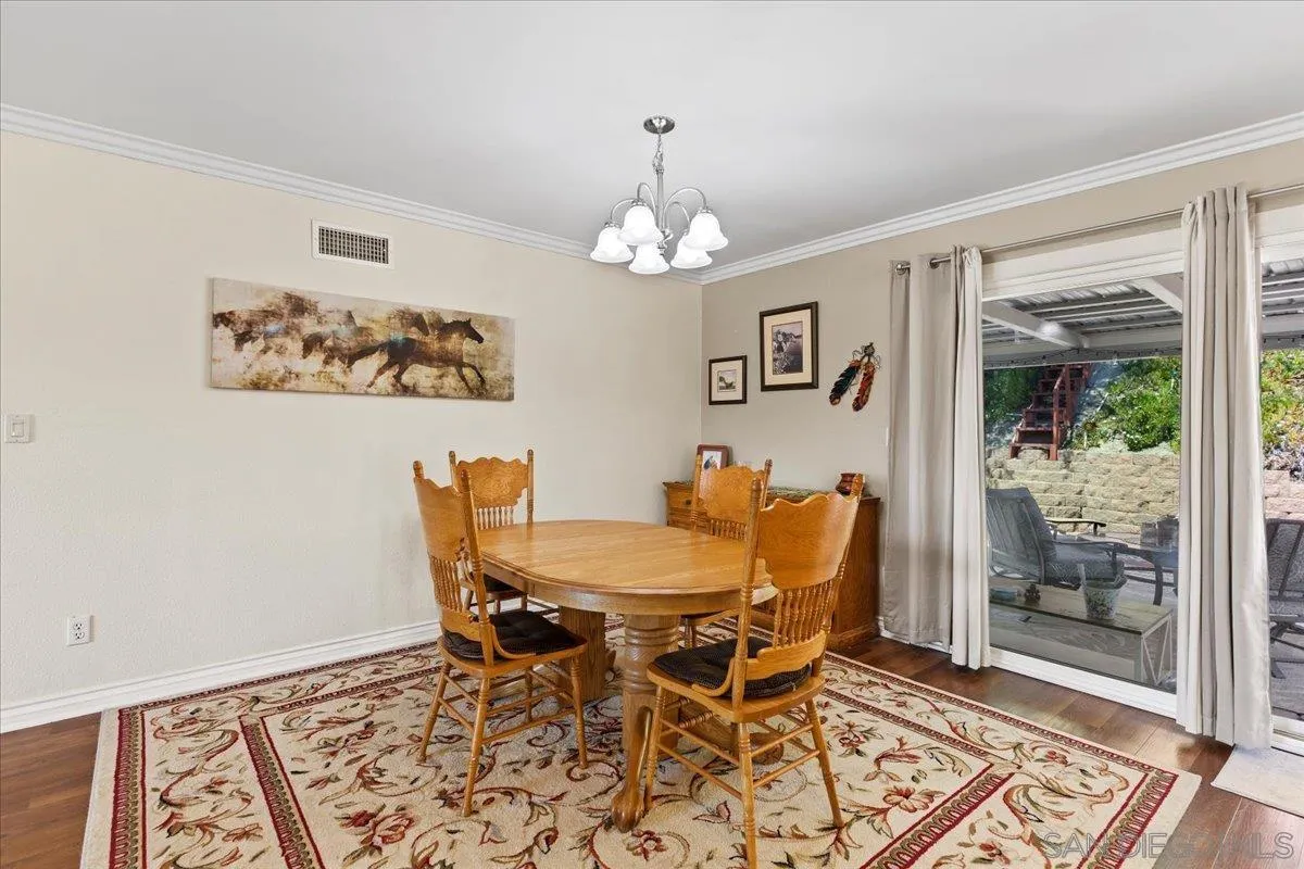 https://cdn.realtyfeed.com/cdn/127/260007905/9376e5b5b2b87724a1636740c15b3430.webp