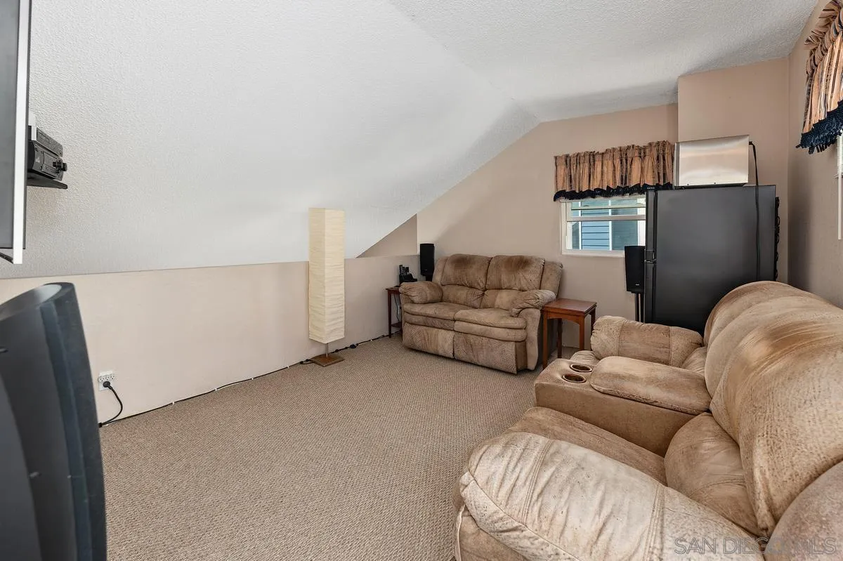 Photo #24: 260007907 Listing: Photo #24