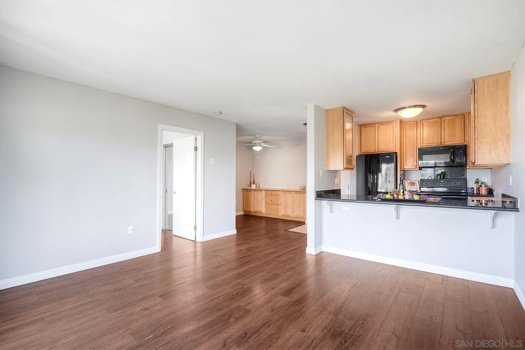 Photo #2: 260007910 Listing: Photo #2