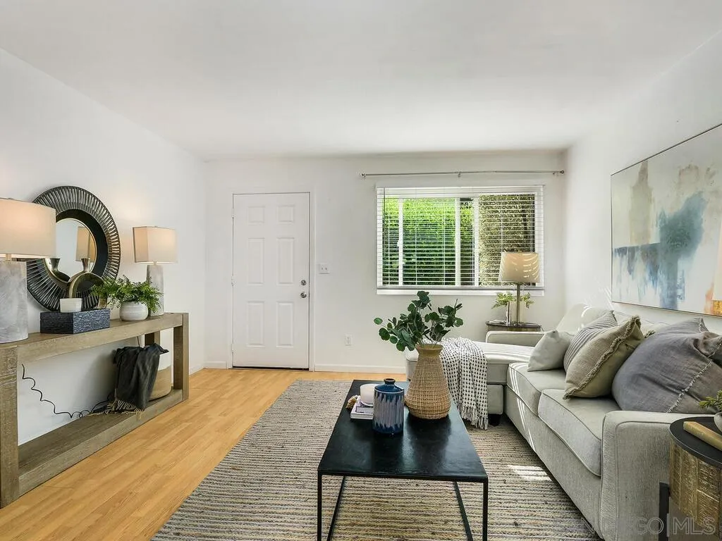 Photo #5: 260007913 Listing: Photo #5