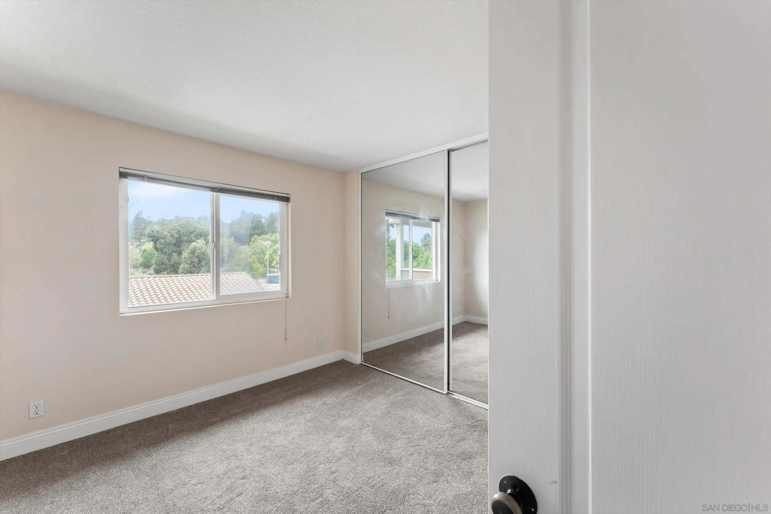 1075 Escondido Blvd UNIT 209, Escondido, CA, 92026