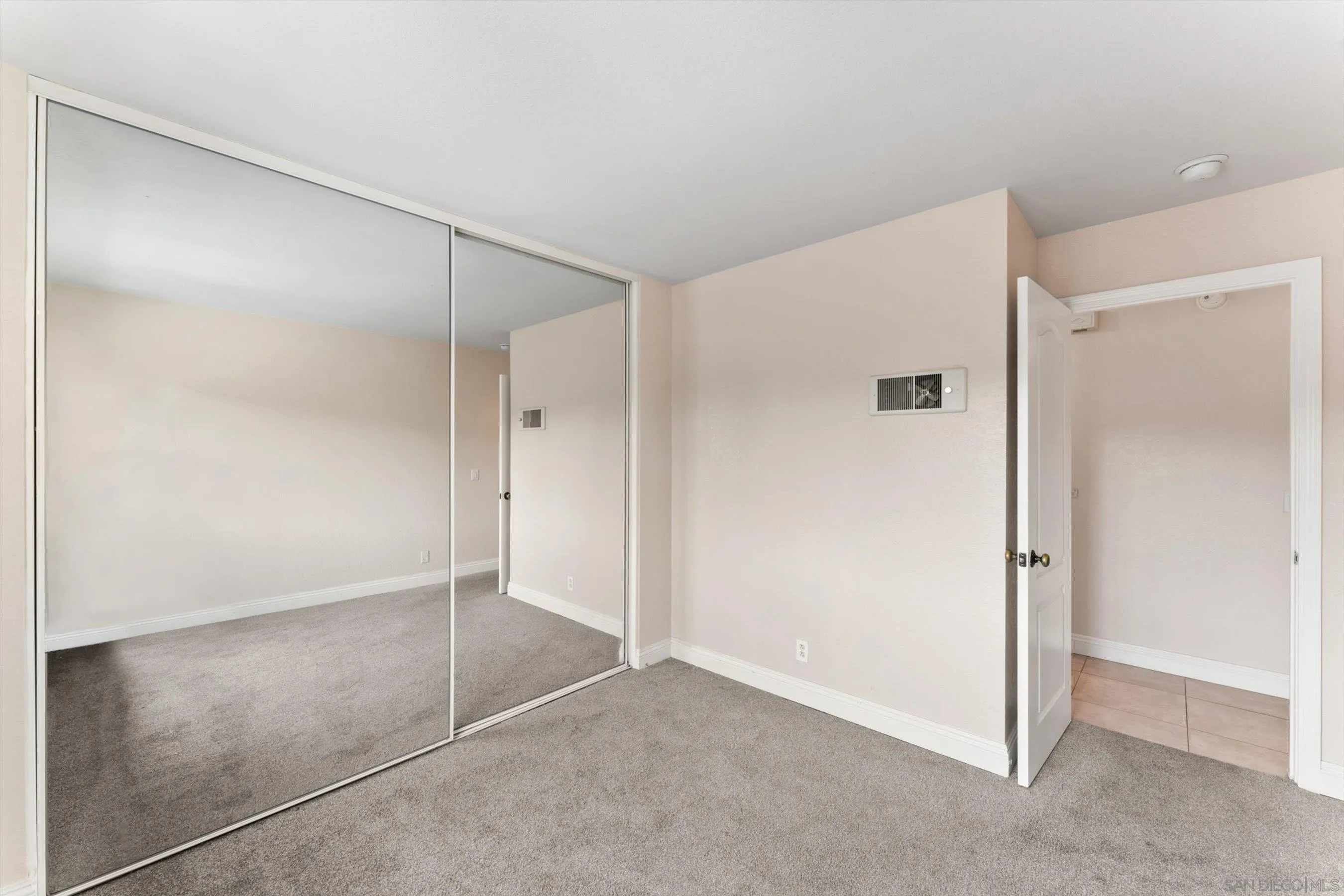 1075 Escondido Blvd UNIT 209, Escondido, CA, 92026