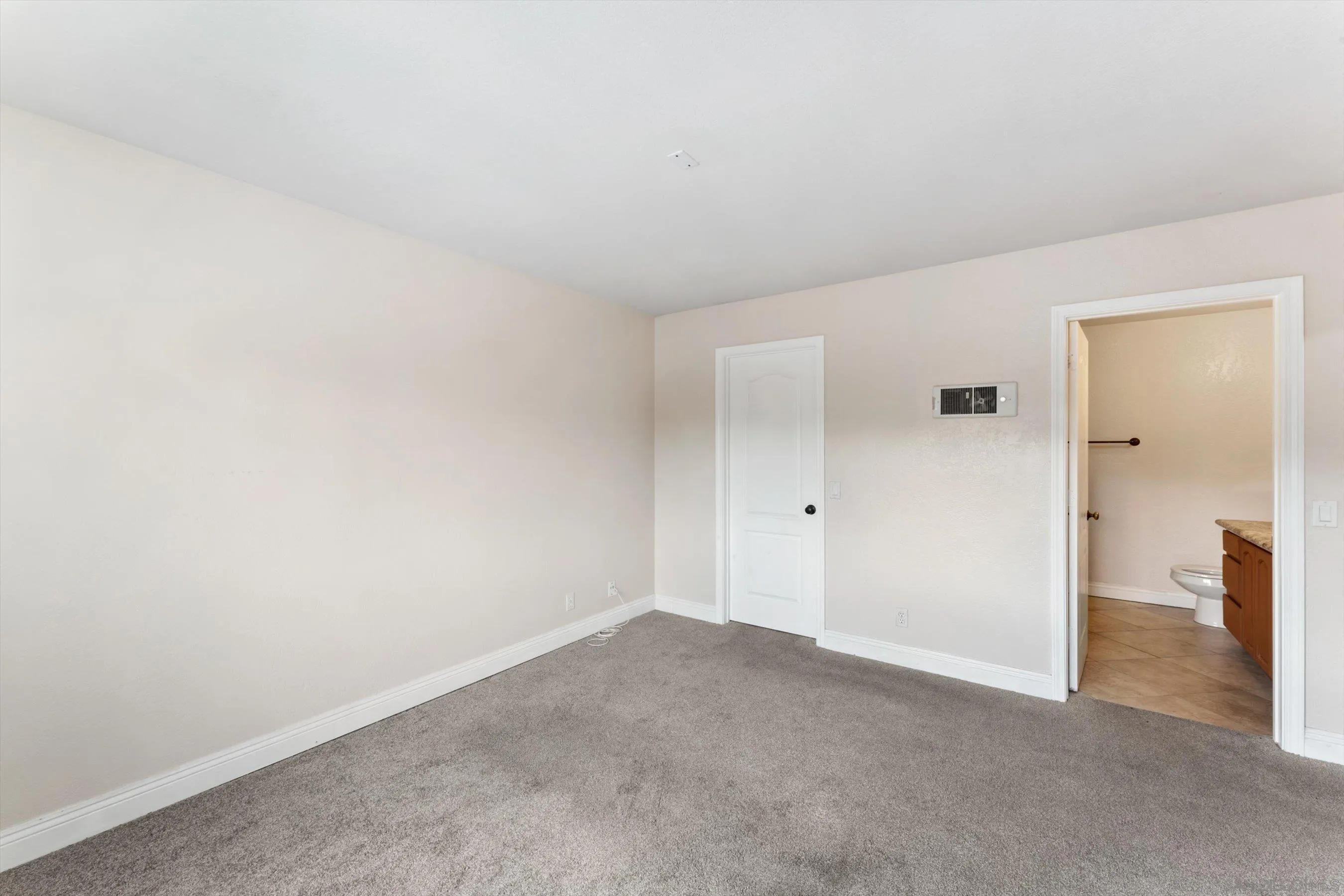 1075 Escondido Blvd UNIT 209, Escondido, CA, 92026