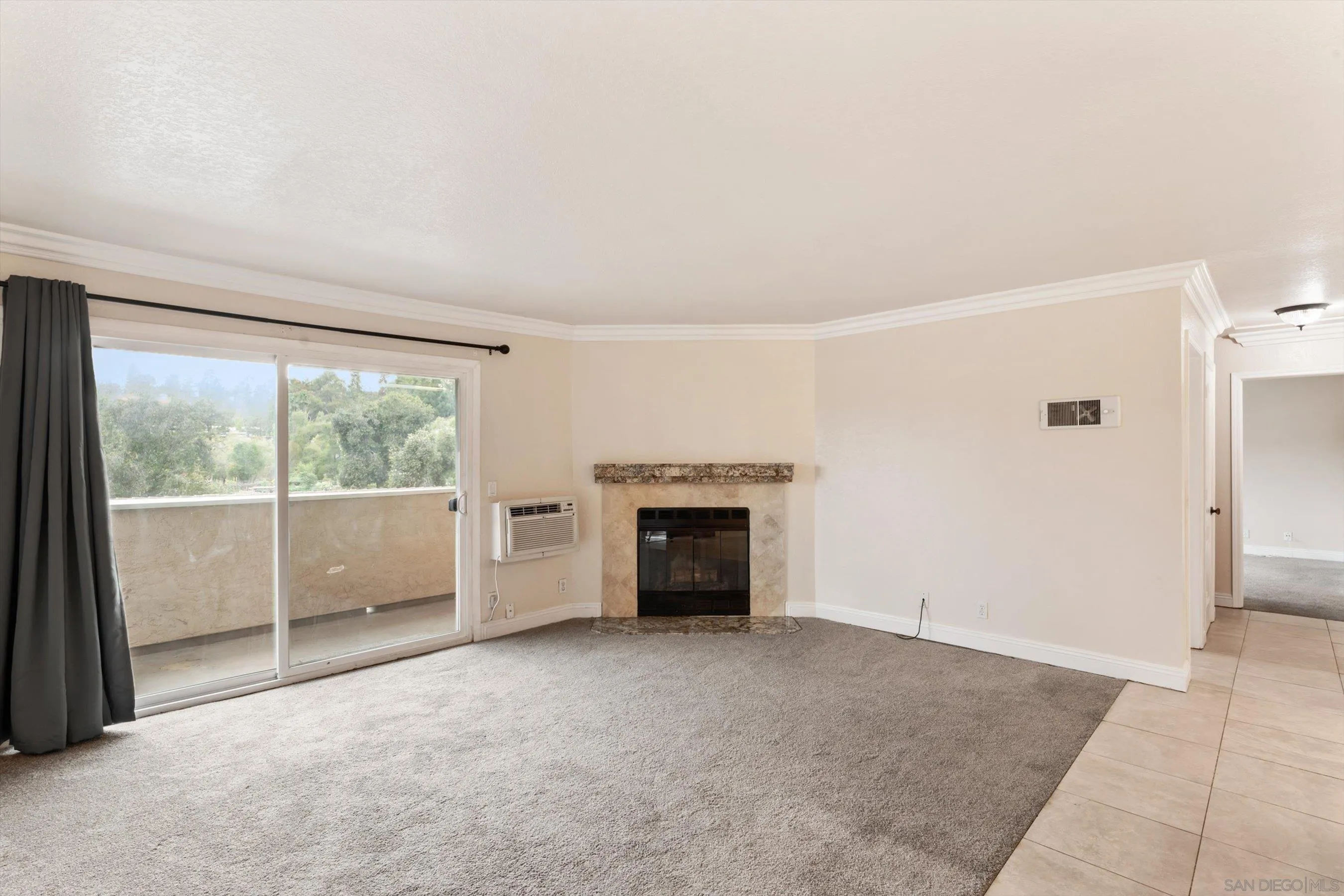 1075 Escondido Blvd UNIT 209, Escondido, CA, 92026