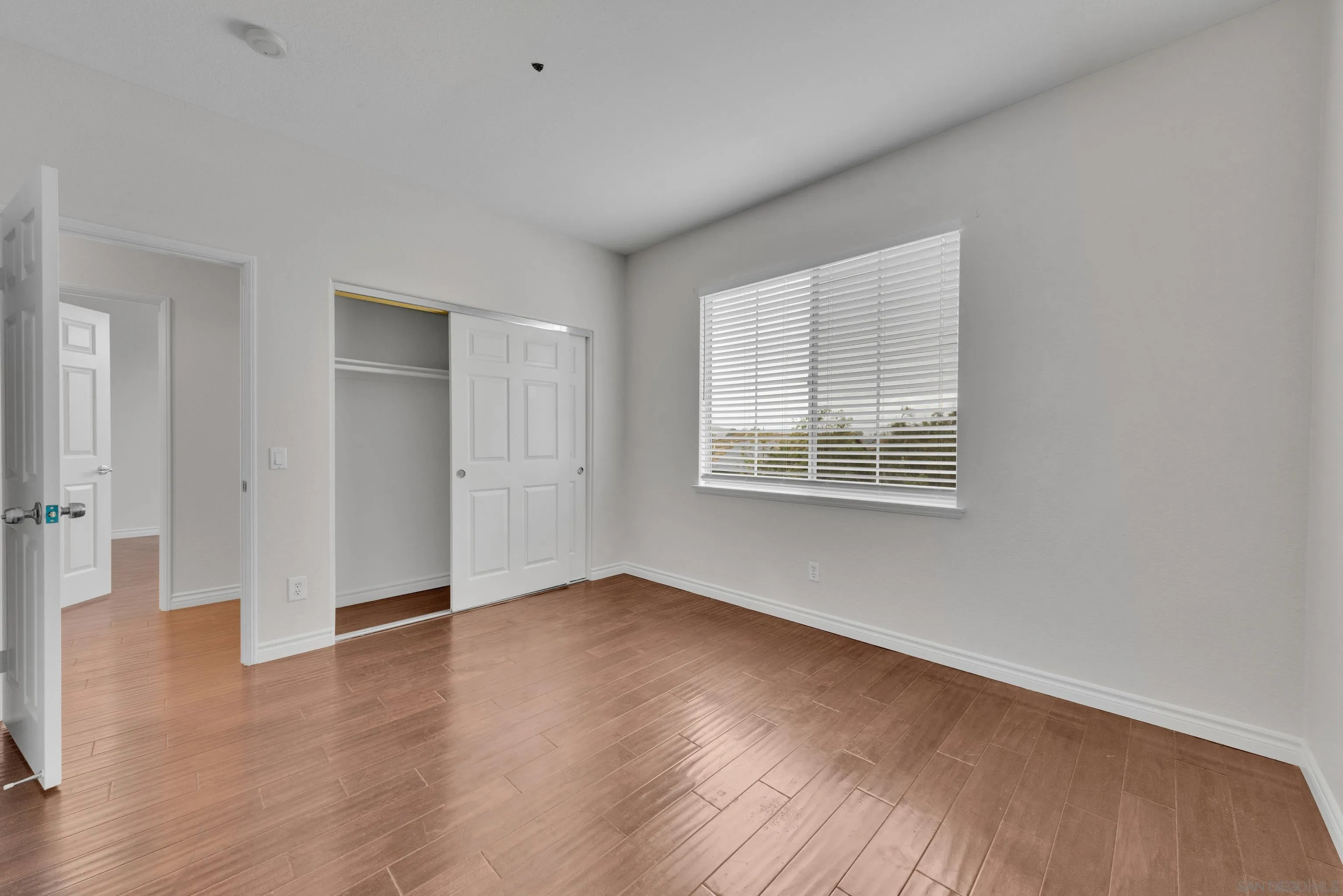 https://cdn.realtyfeed.com/cdn/127/260007920/23834ac37f957579357163e001e6e932.webp