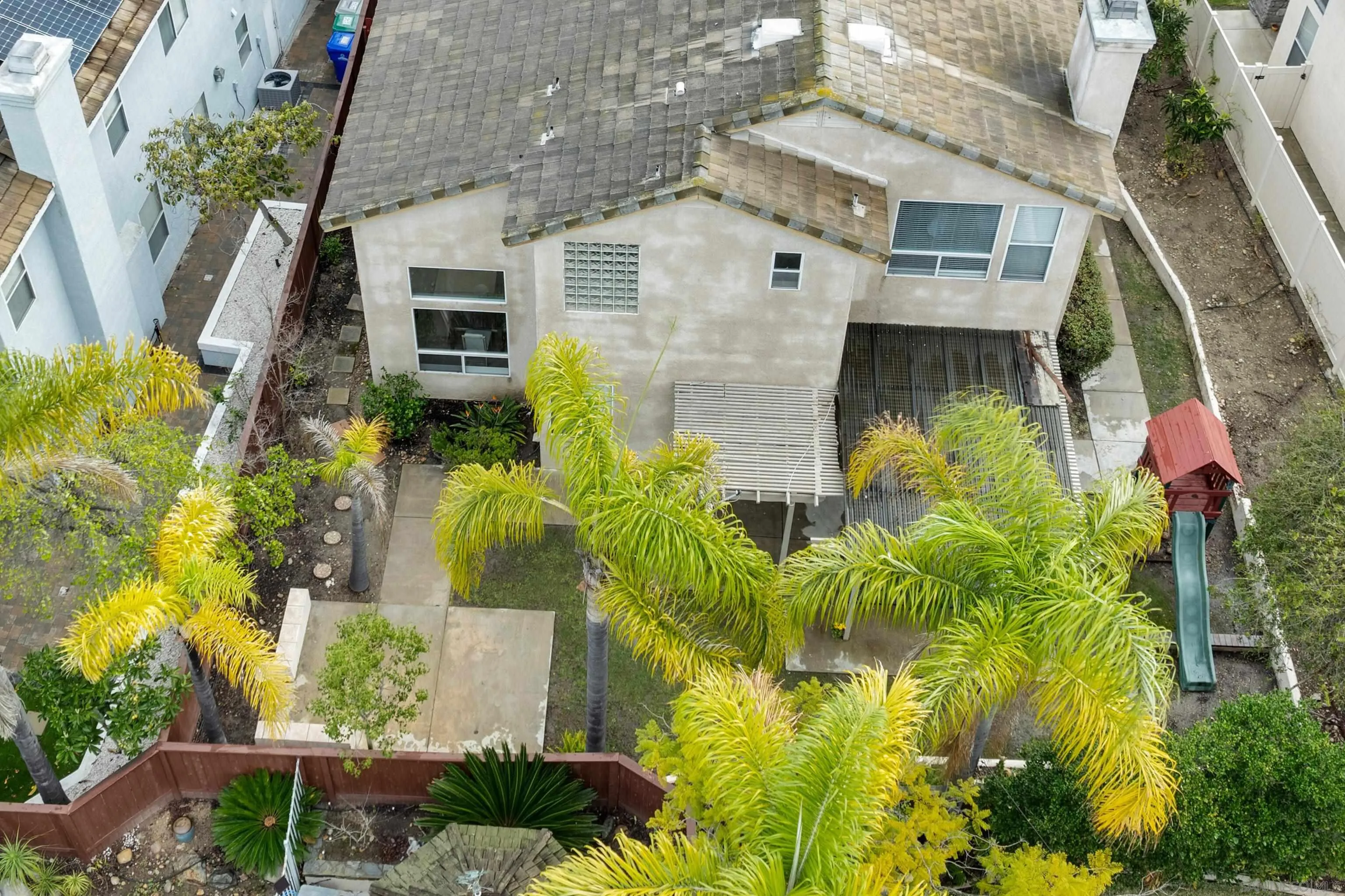 https://cdn.realtyfeed.com/cdn/127/260007920/b8aecf989923961ac29990127b3dadfe.webp
