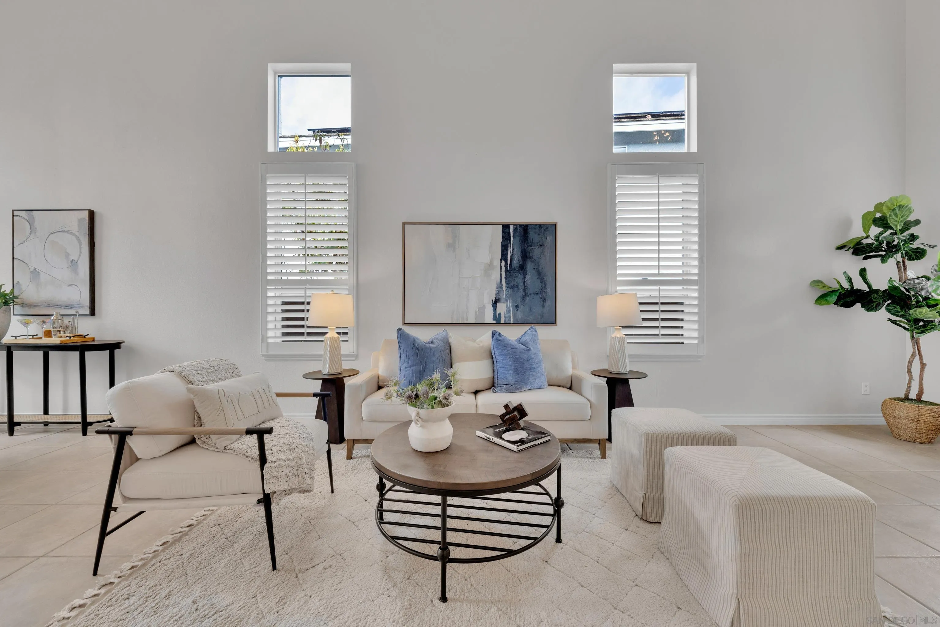 https://cdn.realtyfeed.com/cdn/127/260007920/e1216a2252d27fa328fdc6afc7c42b15.webp