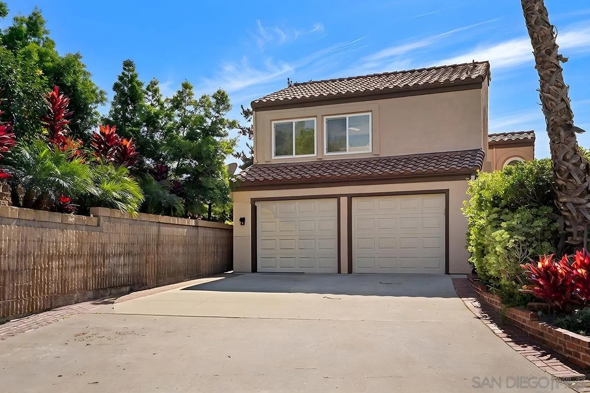 https://cdn.realtyfeed.com/cdn/127/260007925/84665226c574e393b12a54b78ee83262.webp