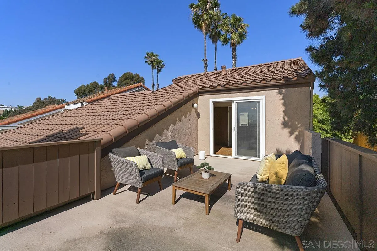 https://cdn.realtyfeed.com/cdn/127/260007925/c1c7e6ab9c408a535ea7f1fff740a692.webp