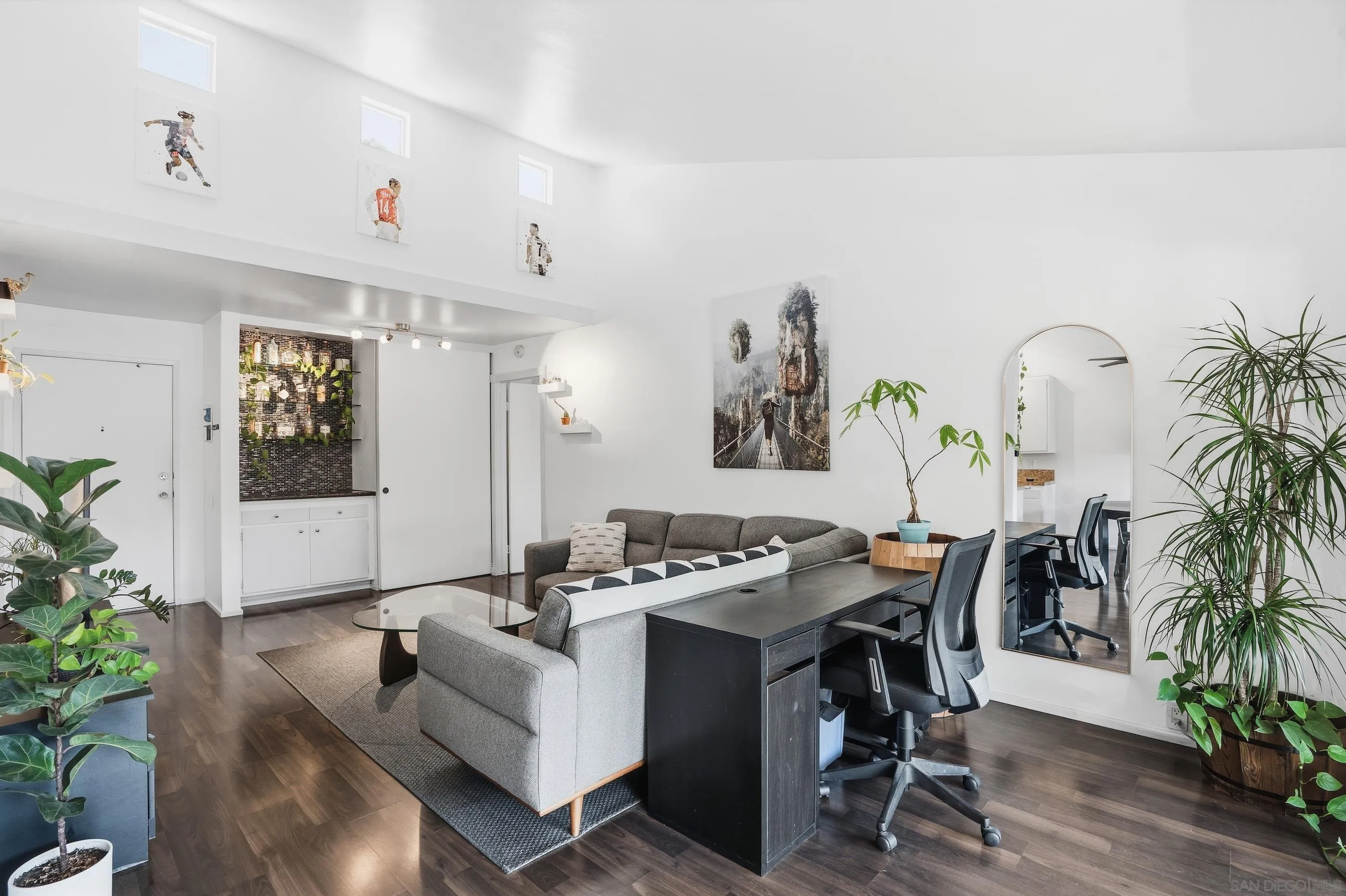 https://cdn.realtyfeed.com/cdn/127/260007927/14fb477157b1d365799e7332fc1b85c1.webp