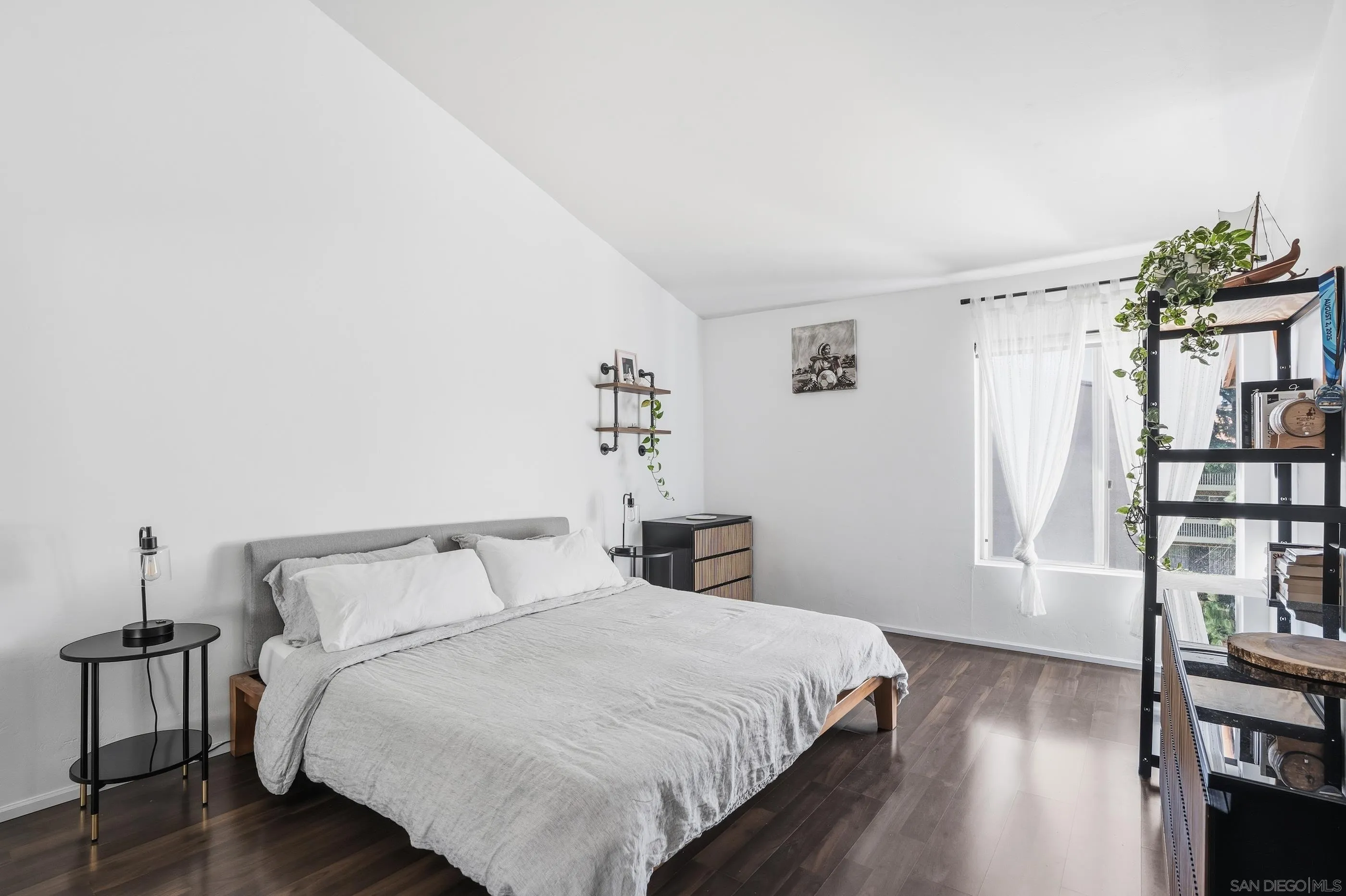 https://cdn.realtyfeed.com/cdn/127/260007927/6143f64eb51c379629f08f935837ec45.webp