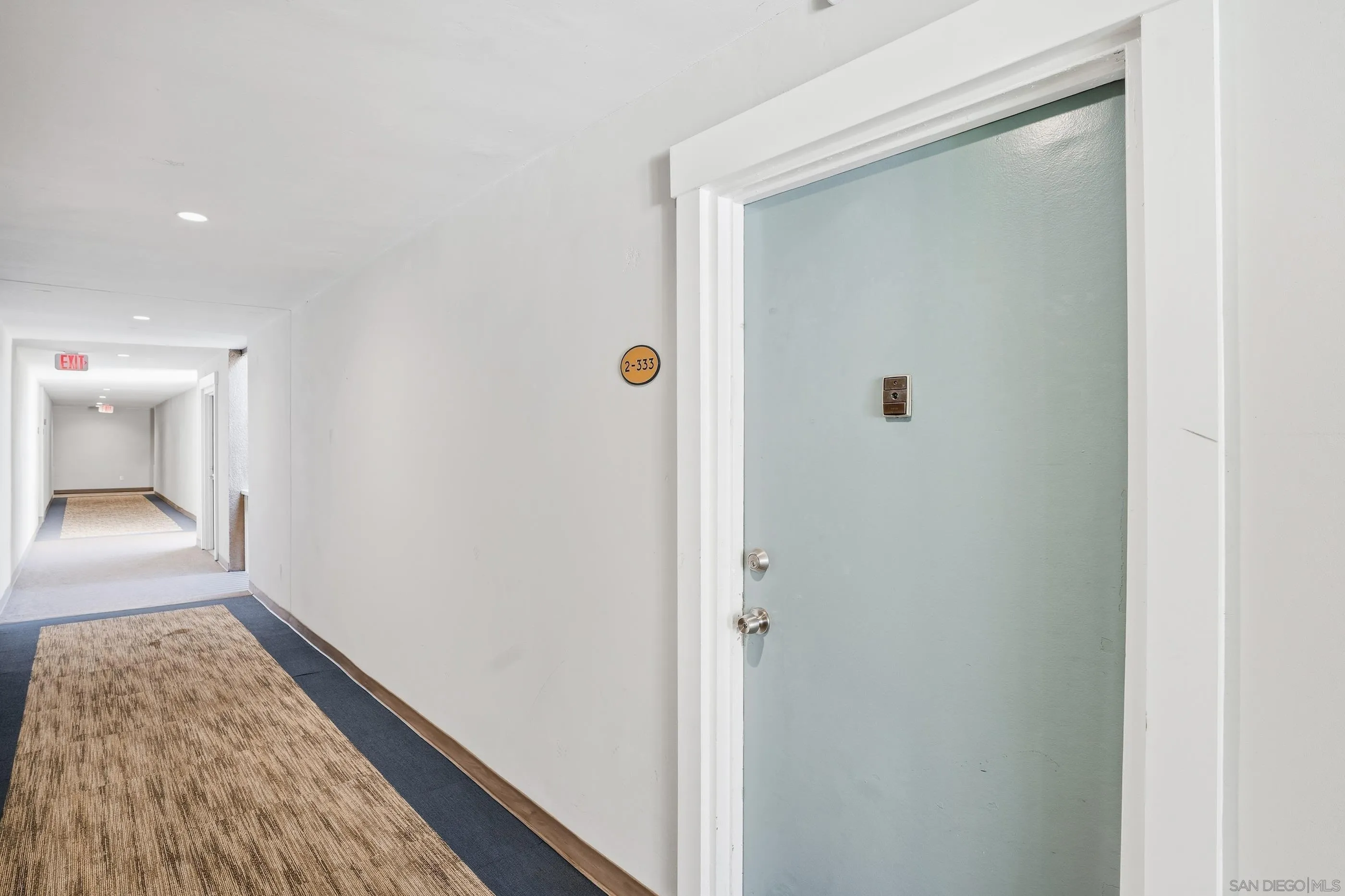 https://cdn.realtyfeed.com/cdn/127/260007927/ac3b050b760a9839eb50d1e91bf4428a.webp