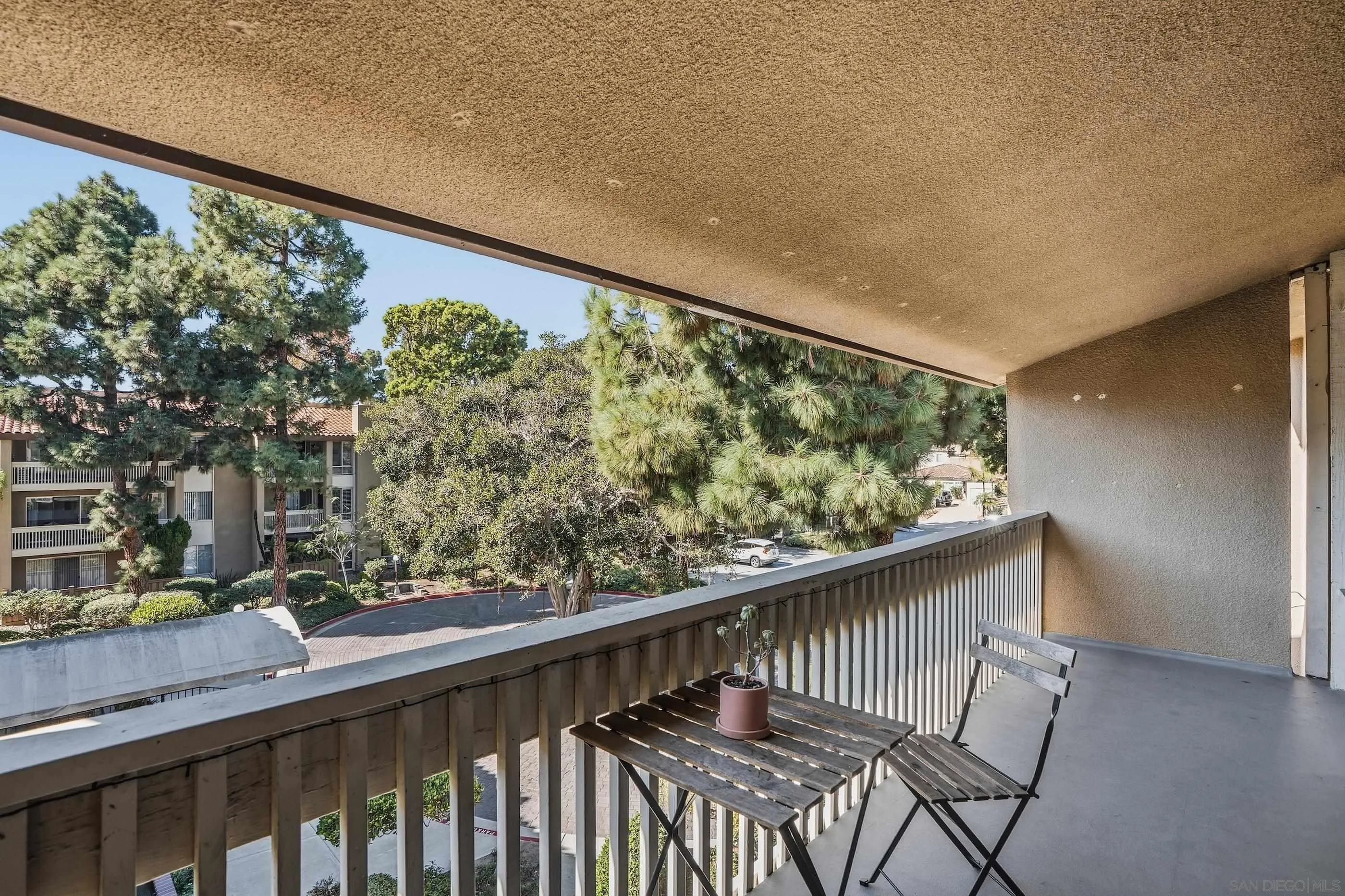 https://cdn.realtyfeed.com/cdn/127/260007927/f723000dd25a72ac57f67d5b10c041d3.webp