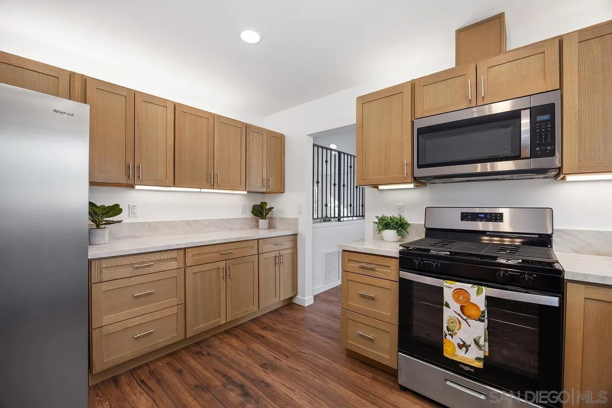 https://cdn.realtyfeed.com/cdn/127/260007930/484587da454591d882257024a1e524bb.webp