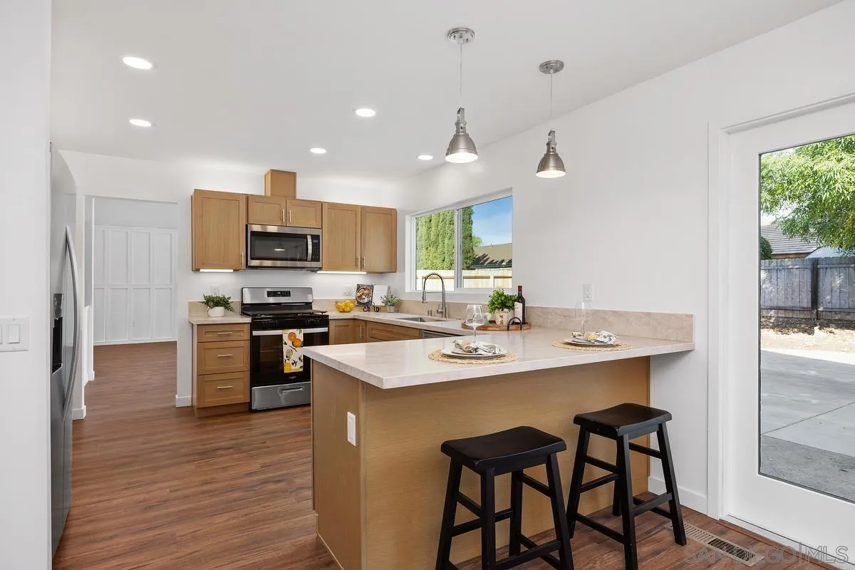 https://cdn.realtyfeed.com/cdn/127/260007930/8403978b7ccfc80dadfaa3366189309a.webp
