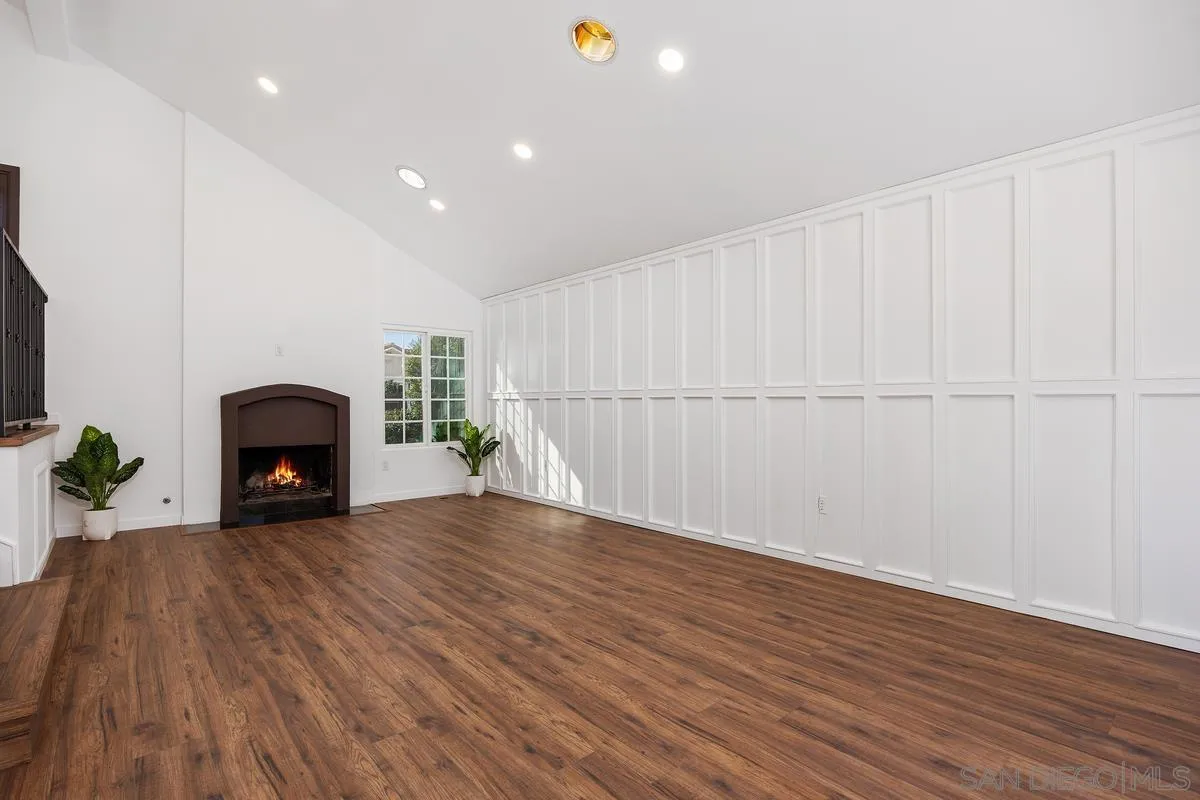 https://cdn.realtyfeed.com/cdn/127/260007930/e8ee4135e0c510cd2773587156666965.webp