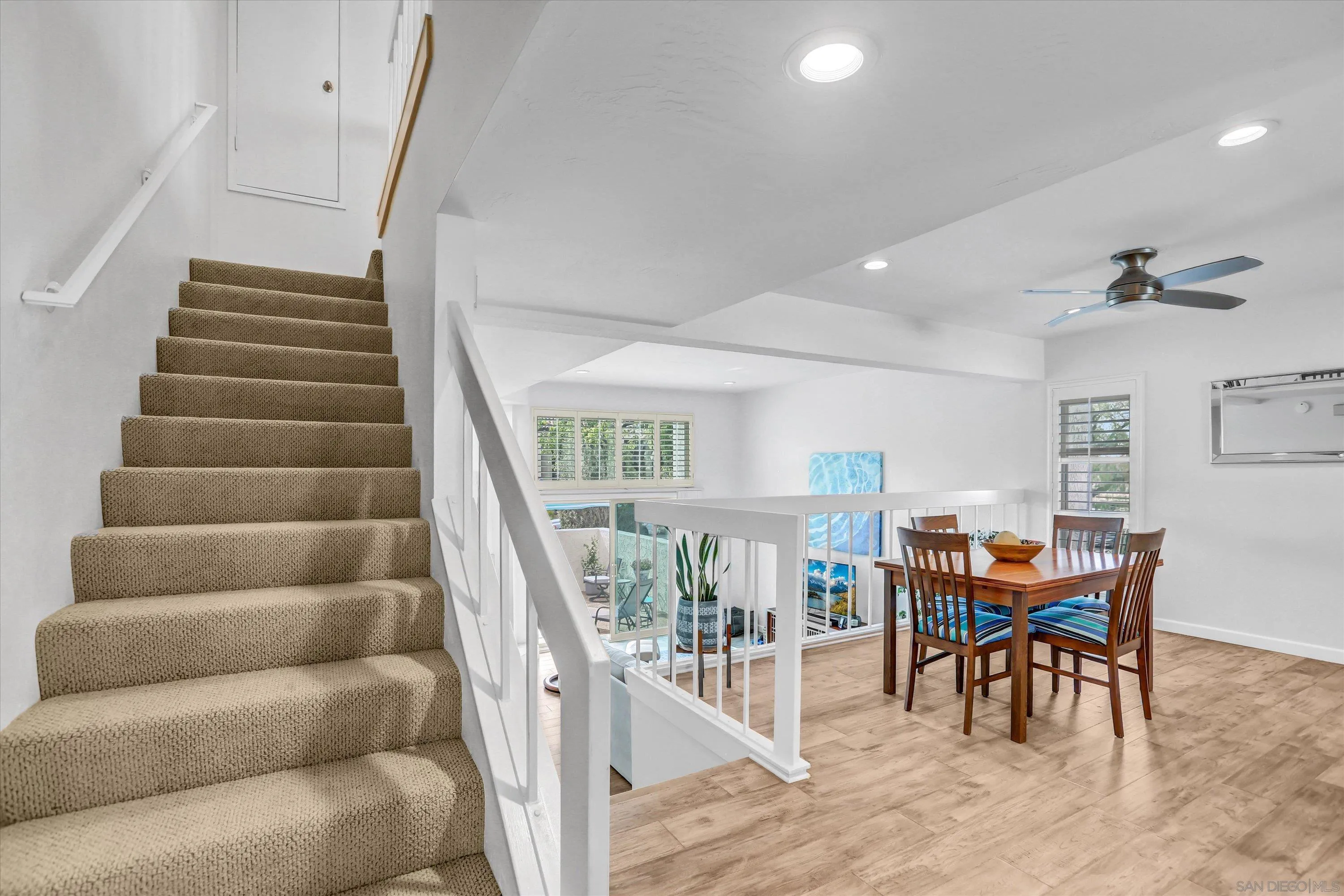 https://cdn.realtyfeed.com/cdn/127/260007935/58a15ef0a70fb663c065f02dea3ffea4.webp