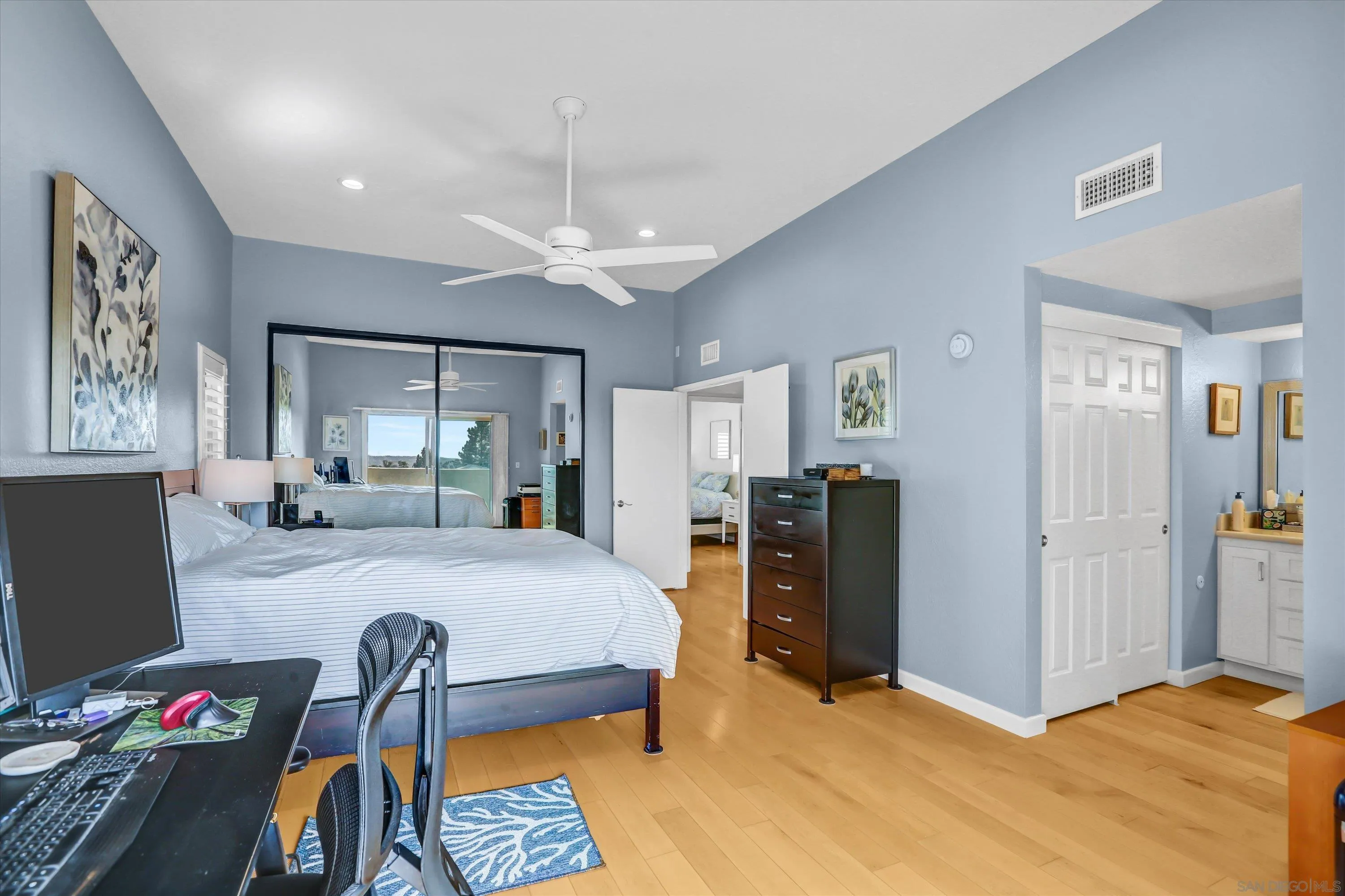 https://cdn.realtyfeed.com/cdn/127/260007935/a9ef217dc9b5f92f27ec22635d6e676c.webp