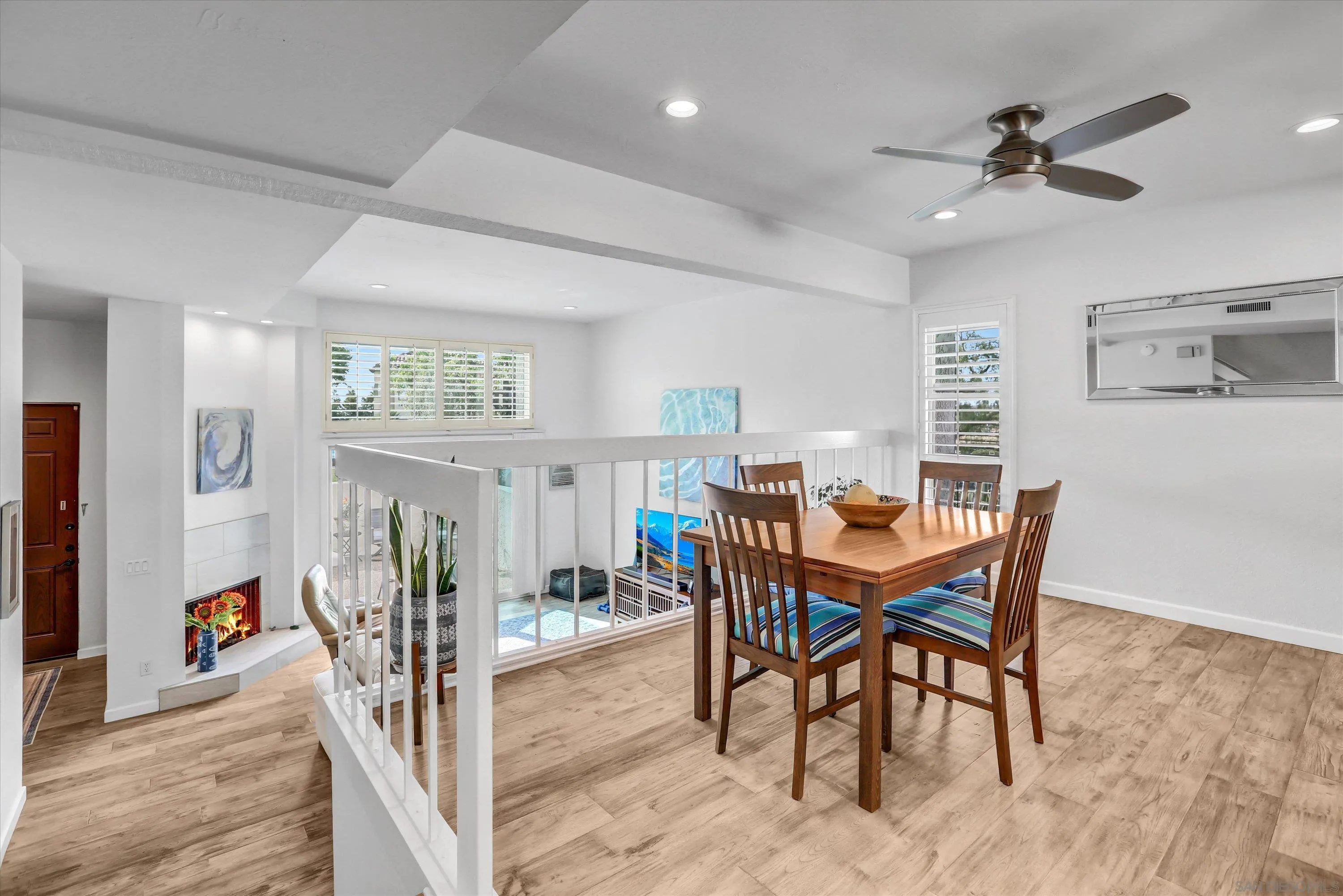 https://cdn.realtyfeed.com/cdn/127/260007935/aa3ca3ab8ed0c15e17b574876497e17f.webp