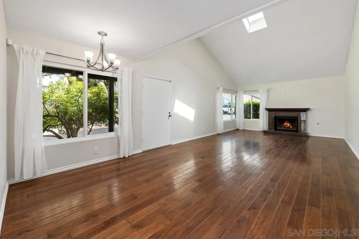 Photo #24: 260007938 Listing: Photo #24